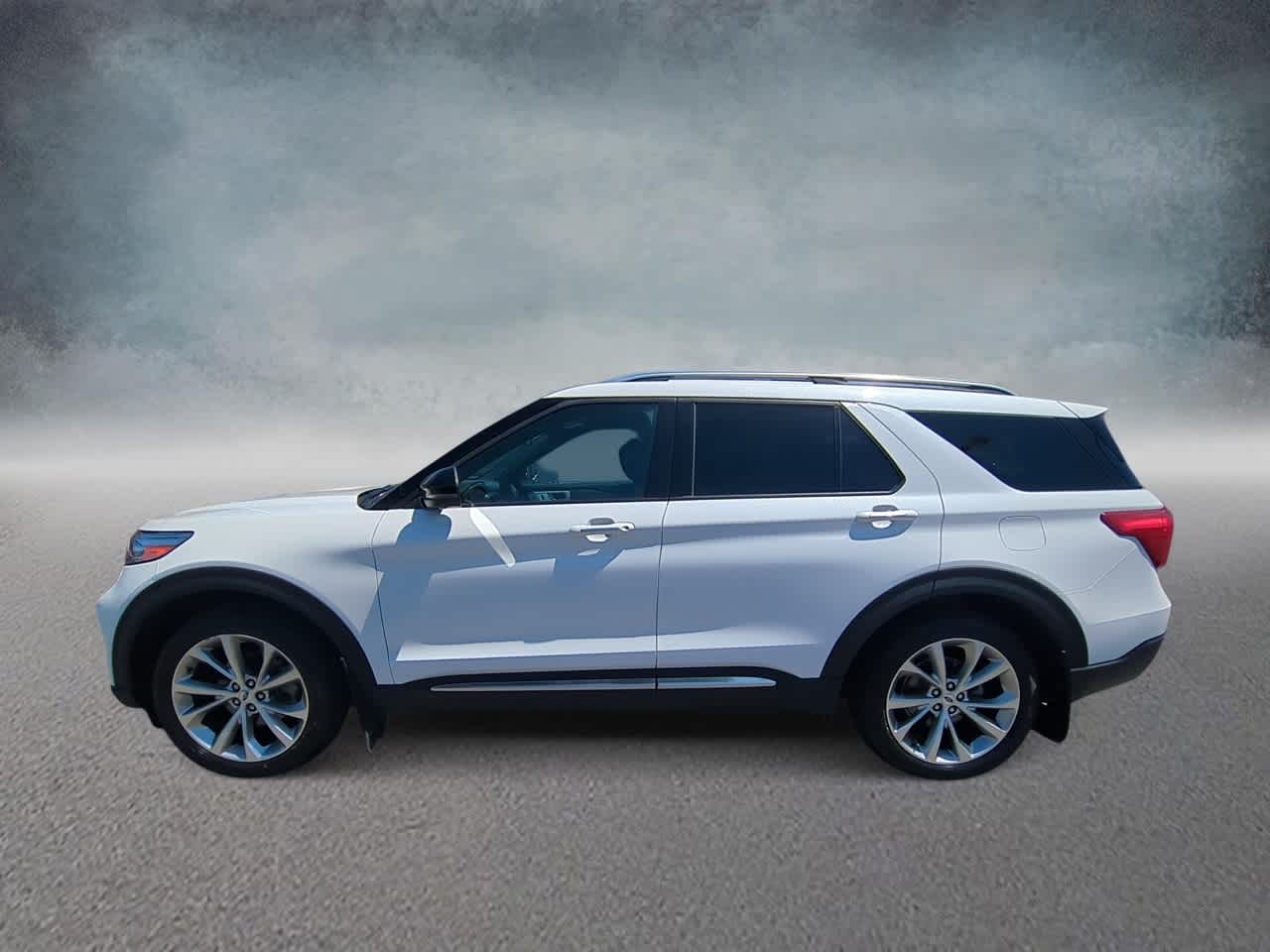 Thumbnail: 2021 Ford Explorer - 5