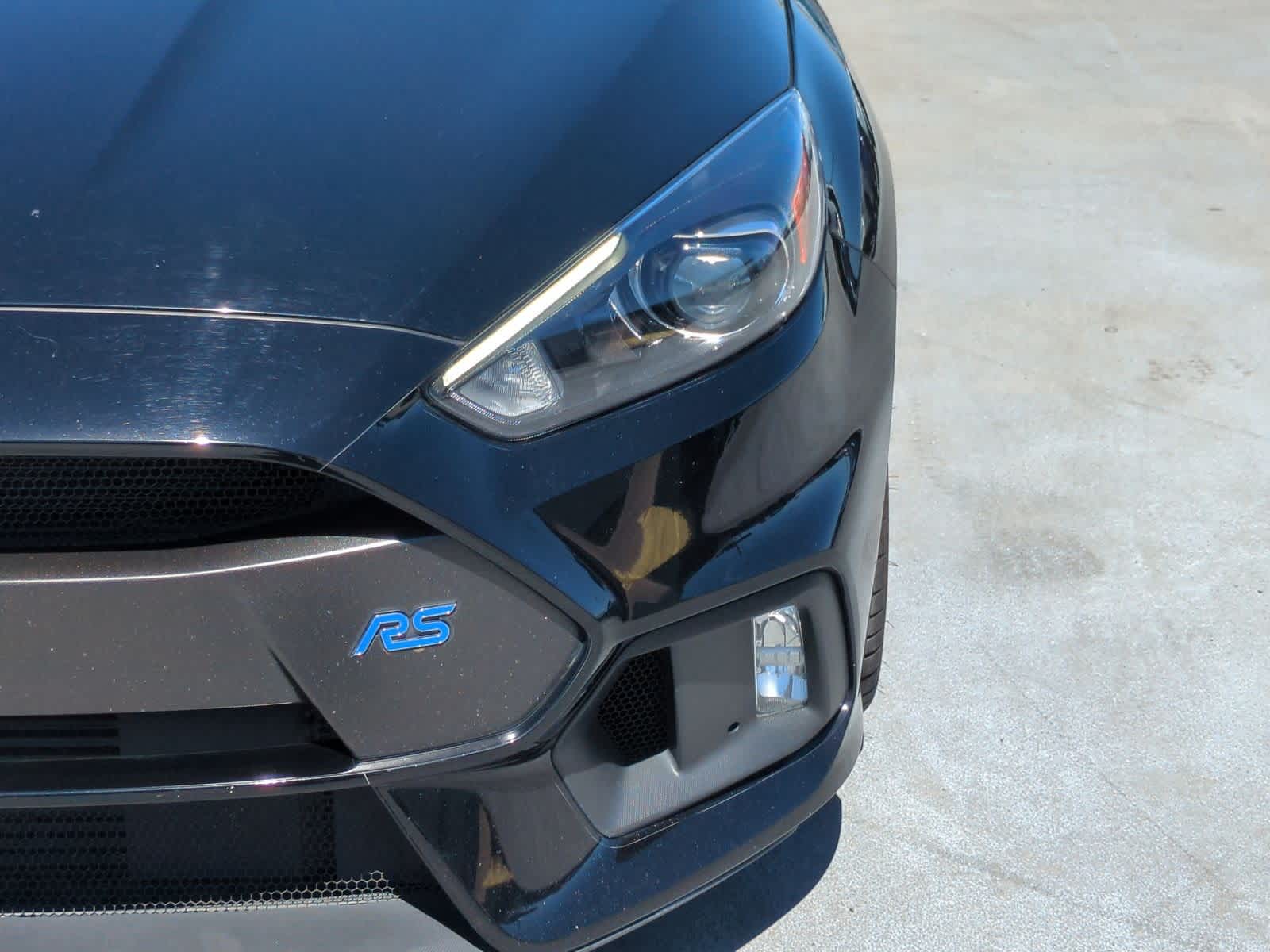 Thumbnail: 2016 Ford Focus - 11