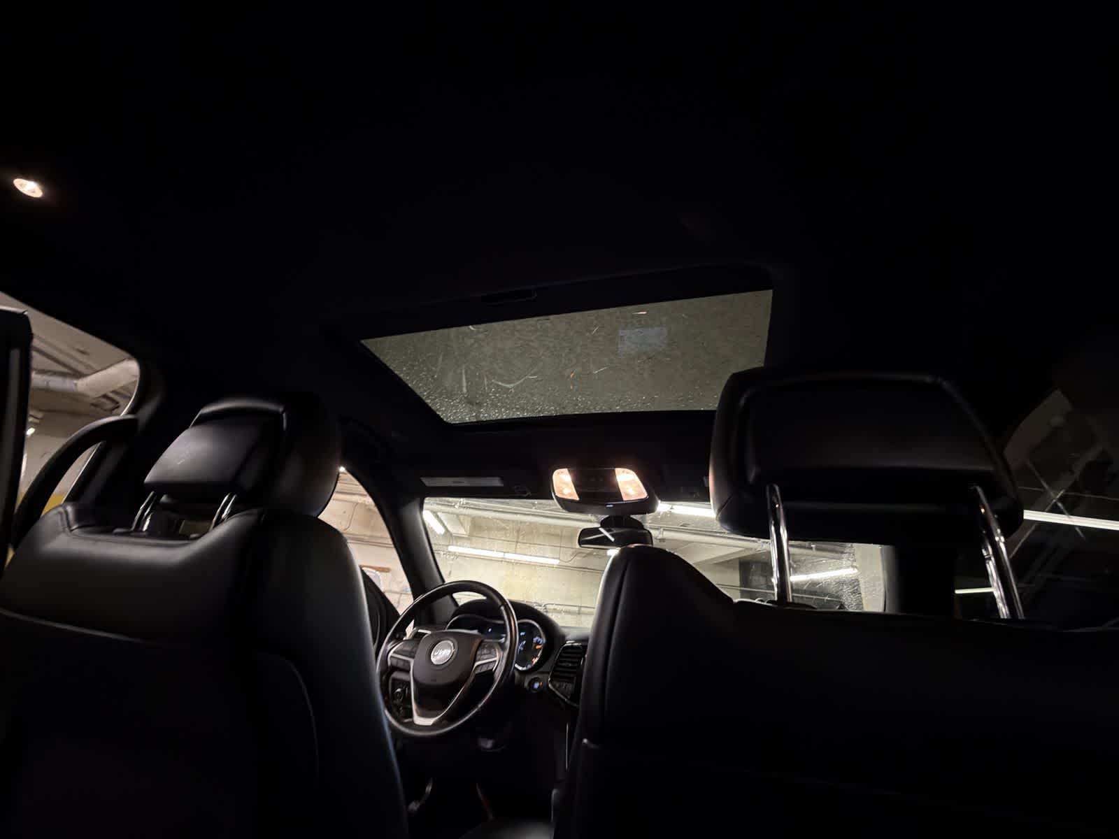 Thumbnail: 2021 Jeep Grand Cherokee - 23