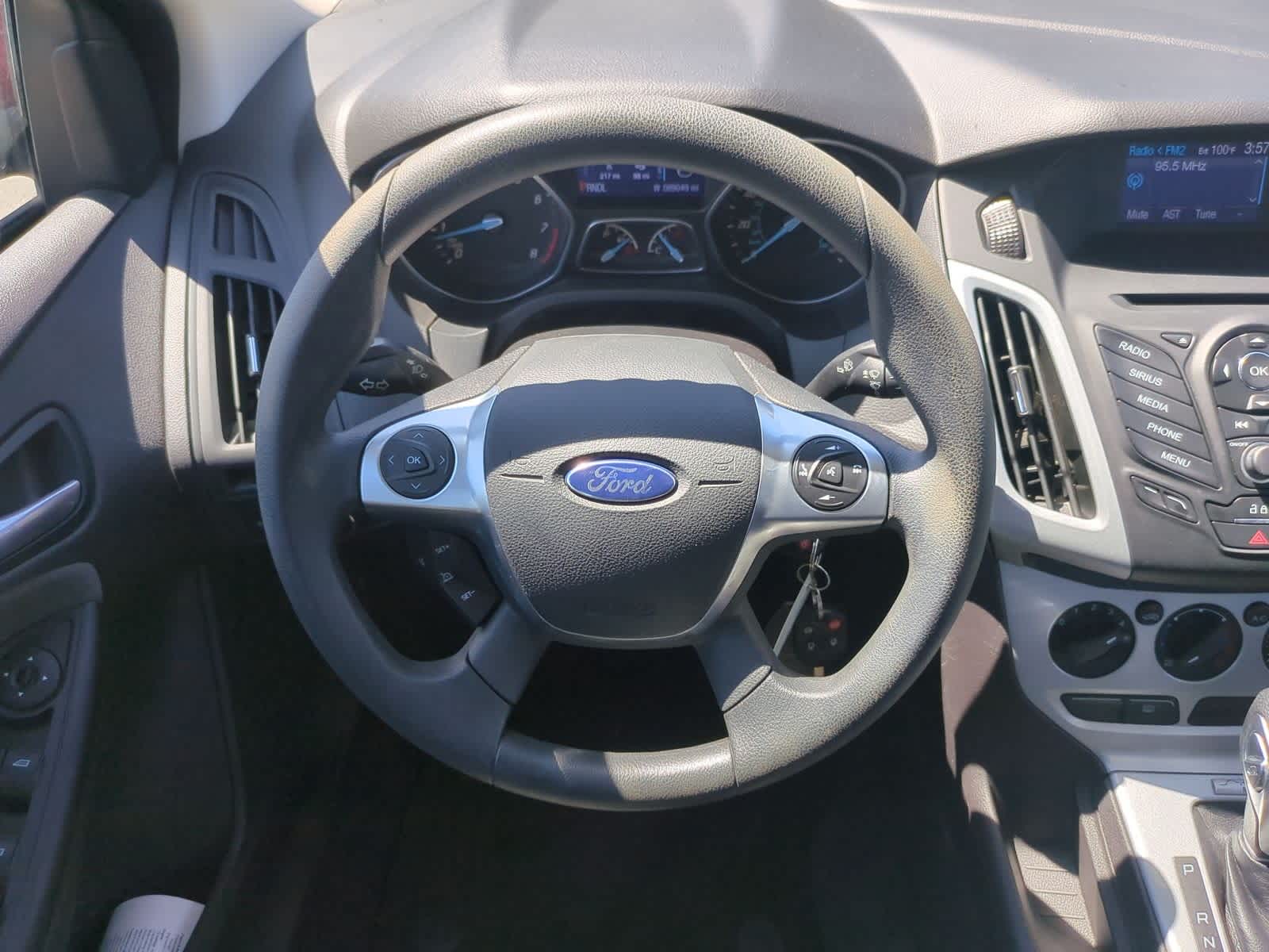 Thumbnail: 2014 Ford Focus - 22