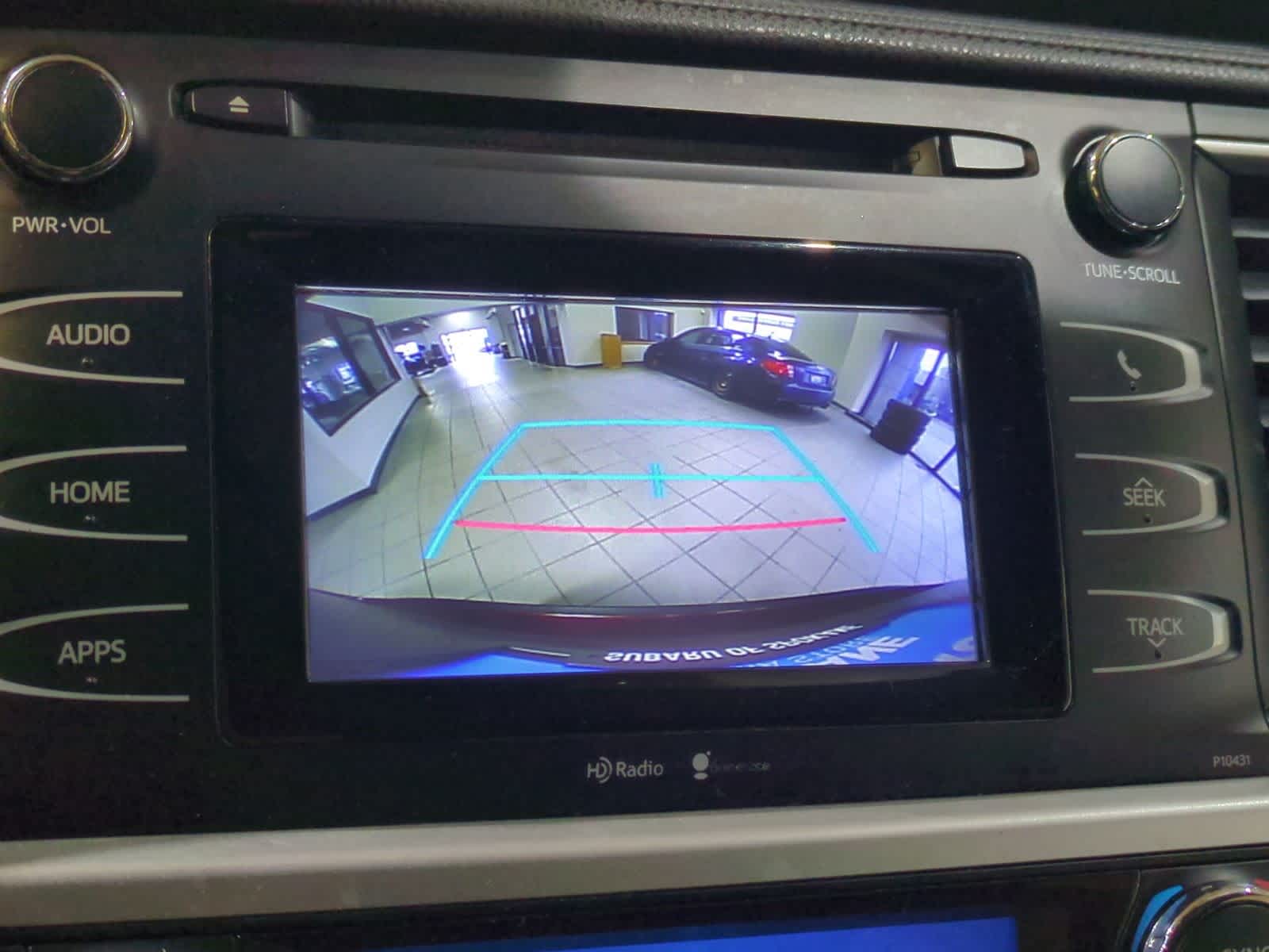 Thumbnail: 2015 Toyota Highlander - 29