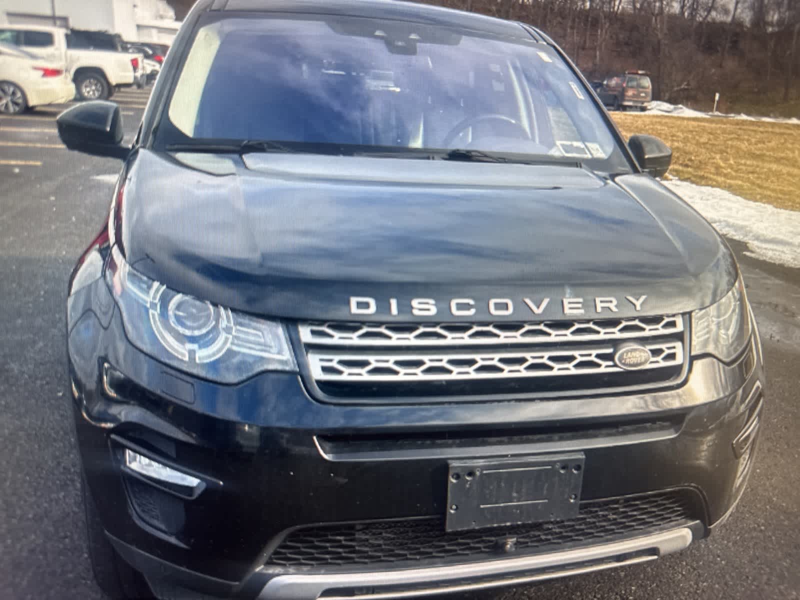 Thumbnail: 2017 Land Rover Discovery Sport - 8