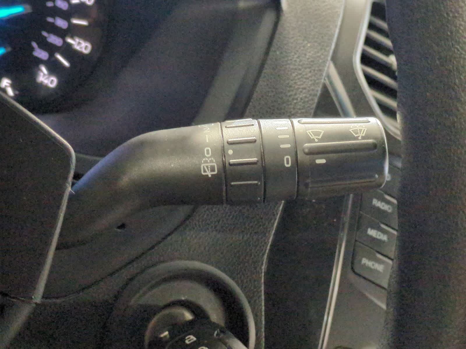 Thumbnail: 2017 Ford Explorer - 26