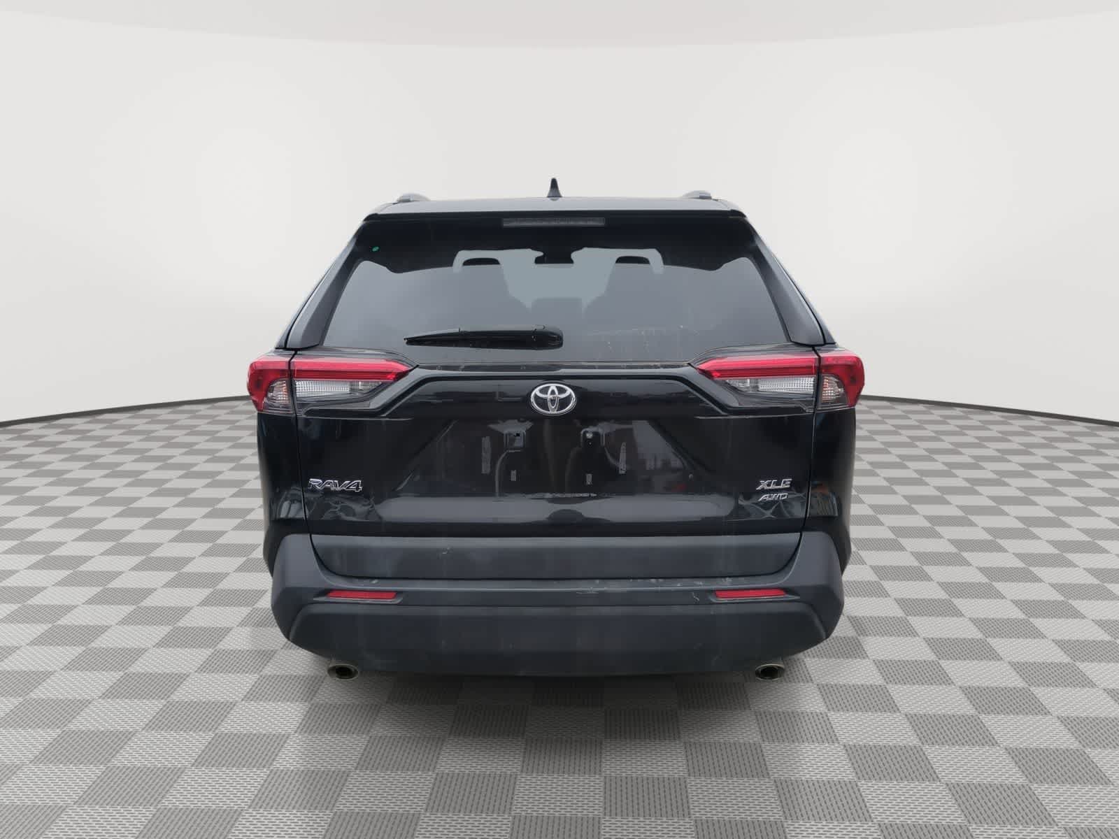 Thumbnail: 2024 Toyota RAV4 - 7