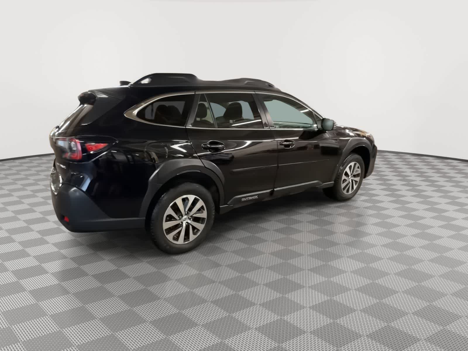 Thumbnail: 2023 Subaru Outback - 8