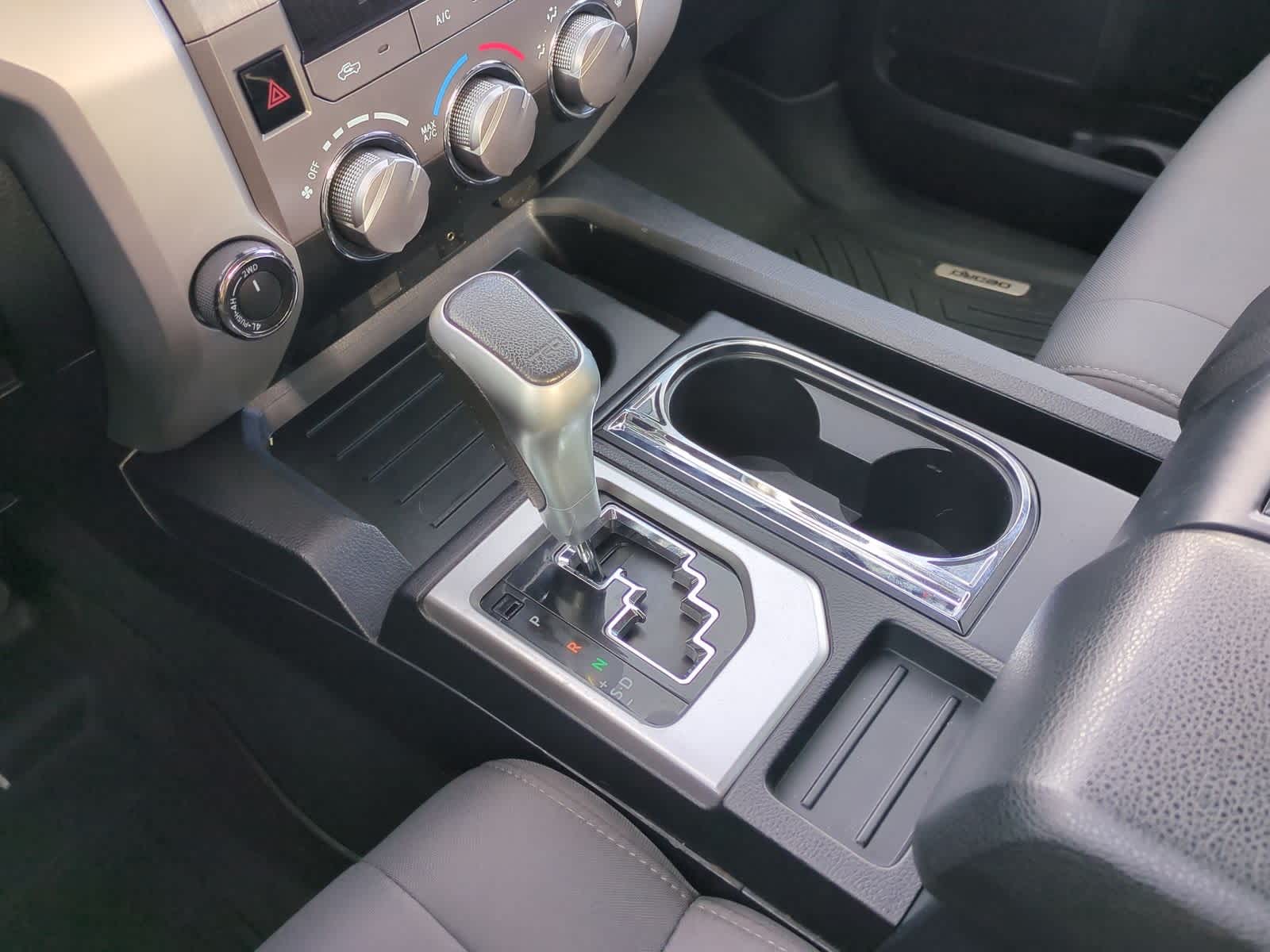 Thumbnail: 2019 Toyota Tundra - 31