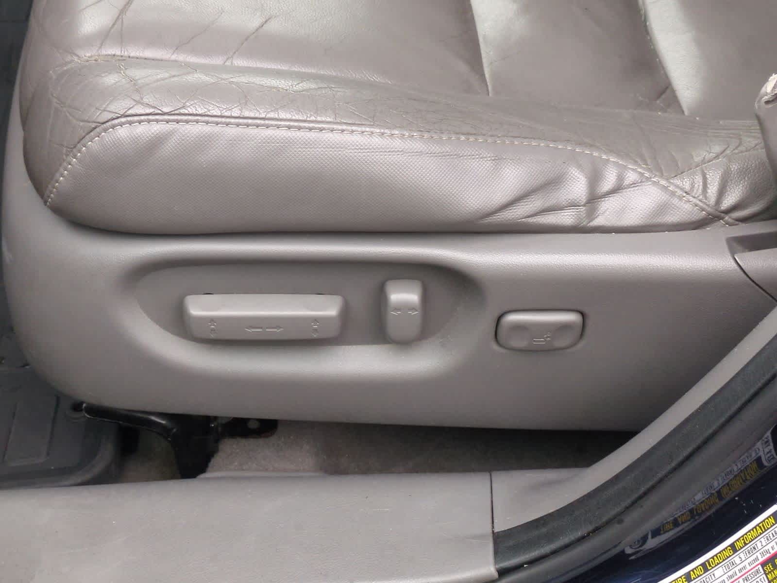 Thumbnail: 2010 Honda CR-V - 17