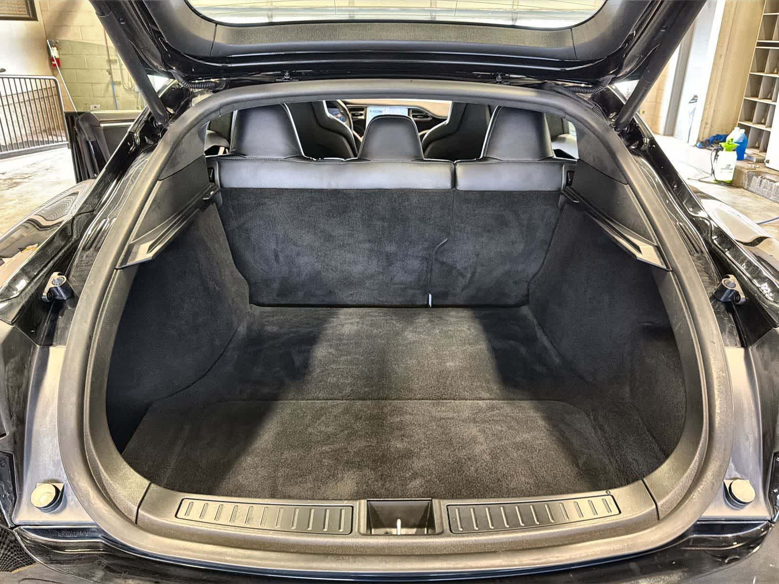 Thumbnail: 2016 Tesla Model S - 36