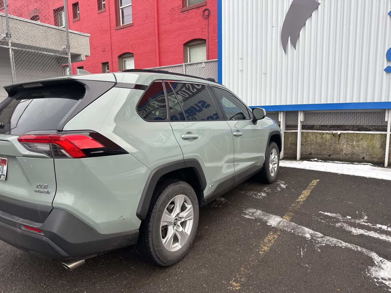 Thumbnail: 2020 Toyota RAV4 - 4