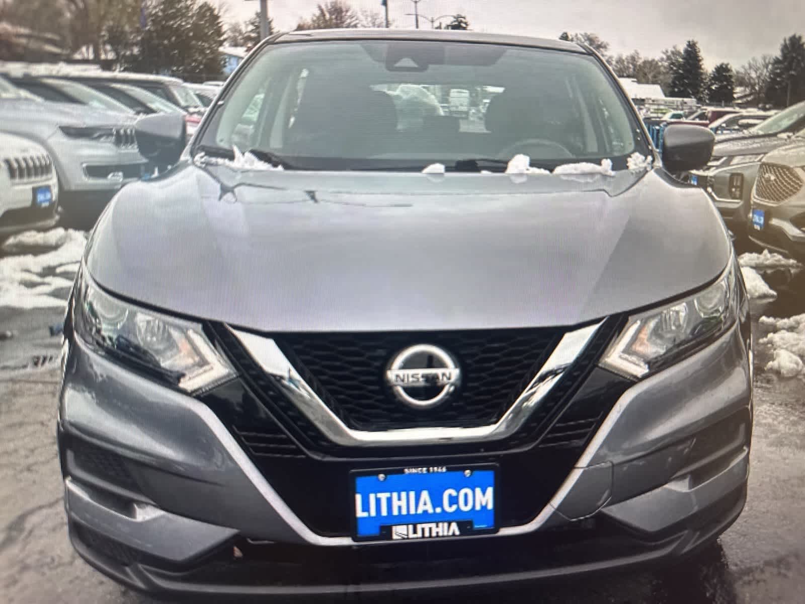 Thumbnail: 2022 Nissan Rogue Sport - 2