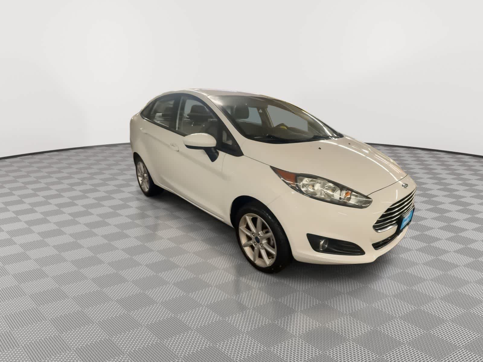 Thumbnail: 2019 Ford Fiesta - 2