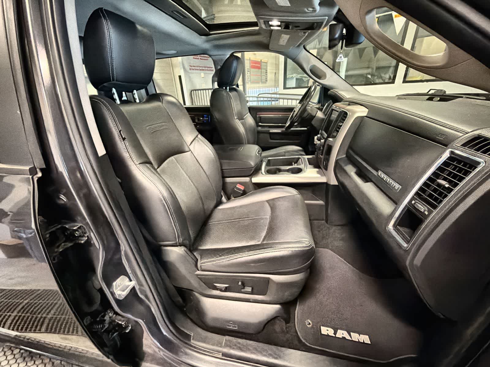 Thumbnail: 2017 RAM 1500 - 23