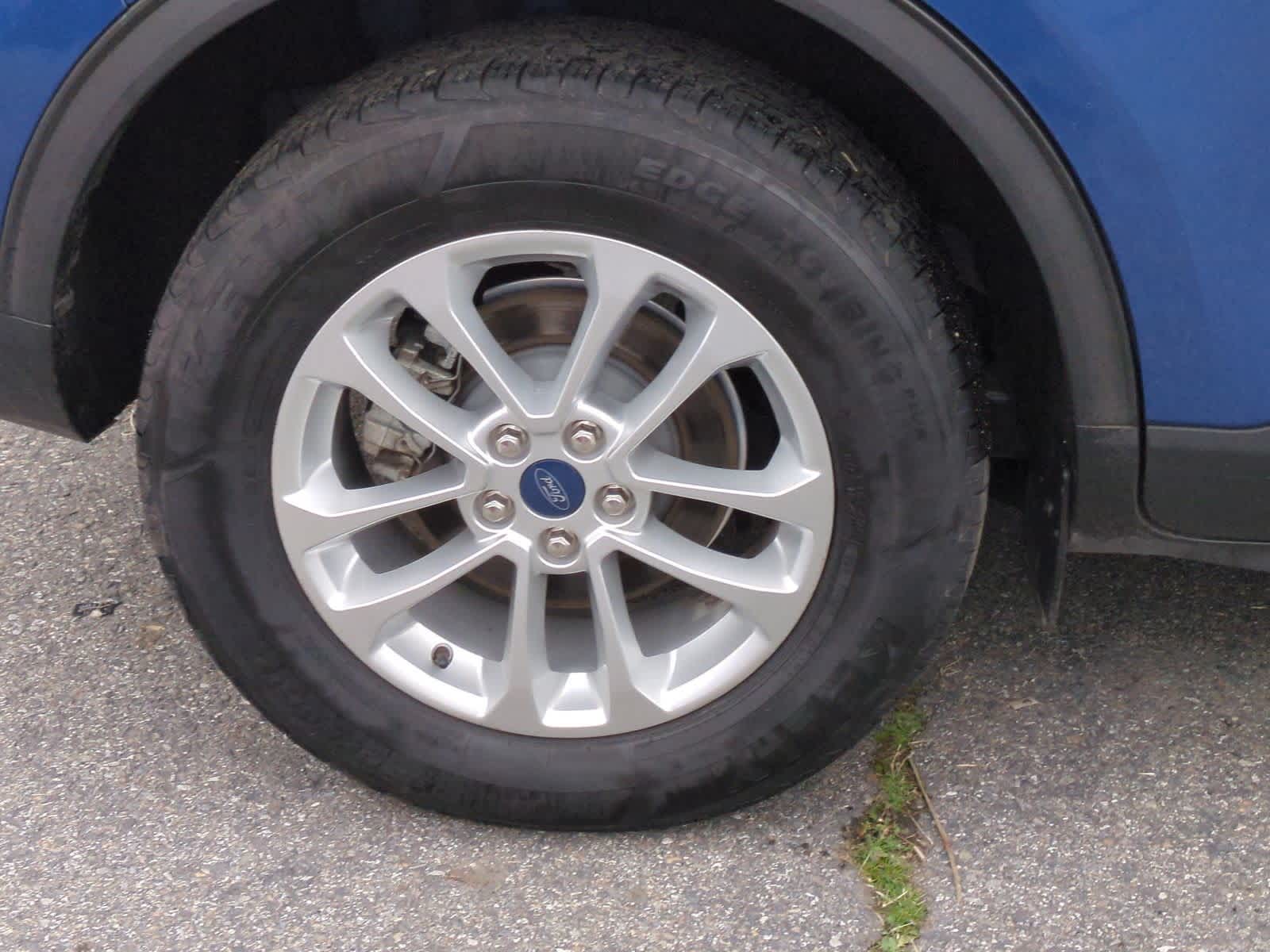 Thumbnail: 2022 Ford Escape - 14