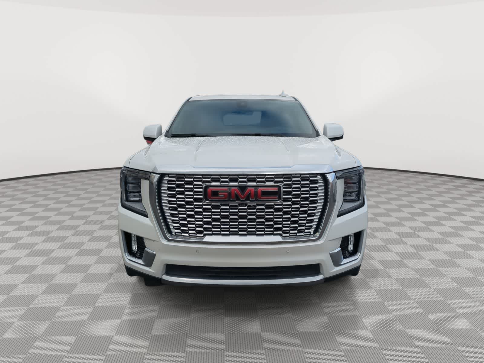 Thumbnail: 2021 GMC Yukon - 3