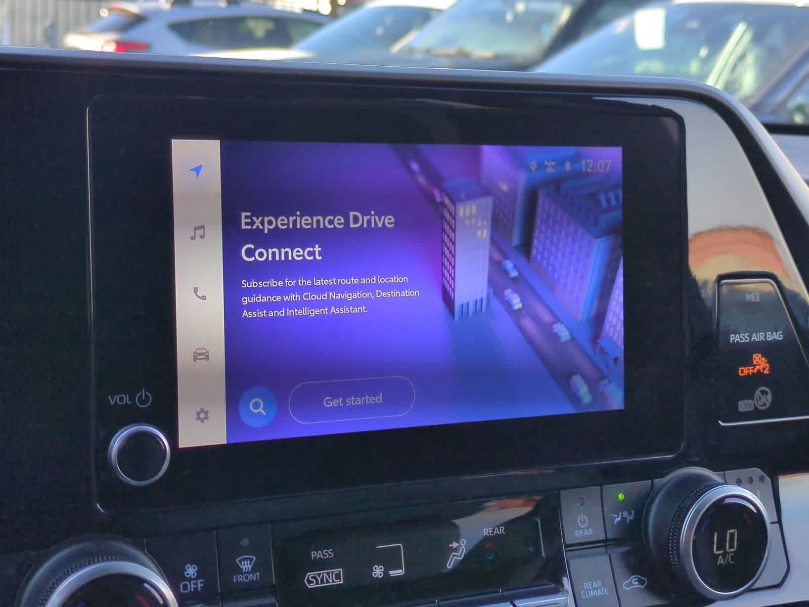 Thumbnail: 2023 Toyota Highlander - 30