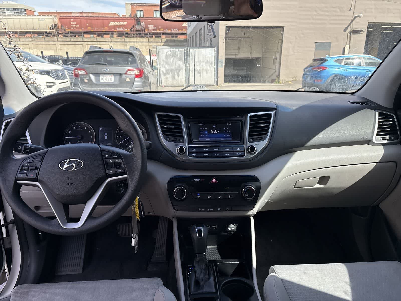 Thumbnail: 2017 Hyundai Tucson - 15