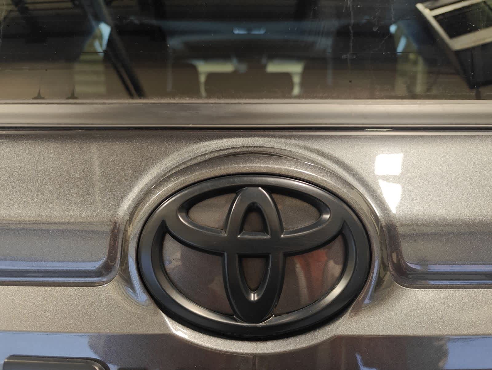 Thumbnail: 2021 Toyota 4Runner - 13