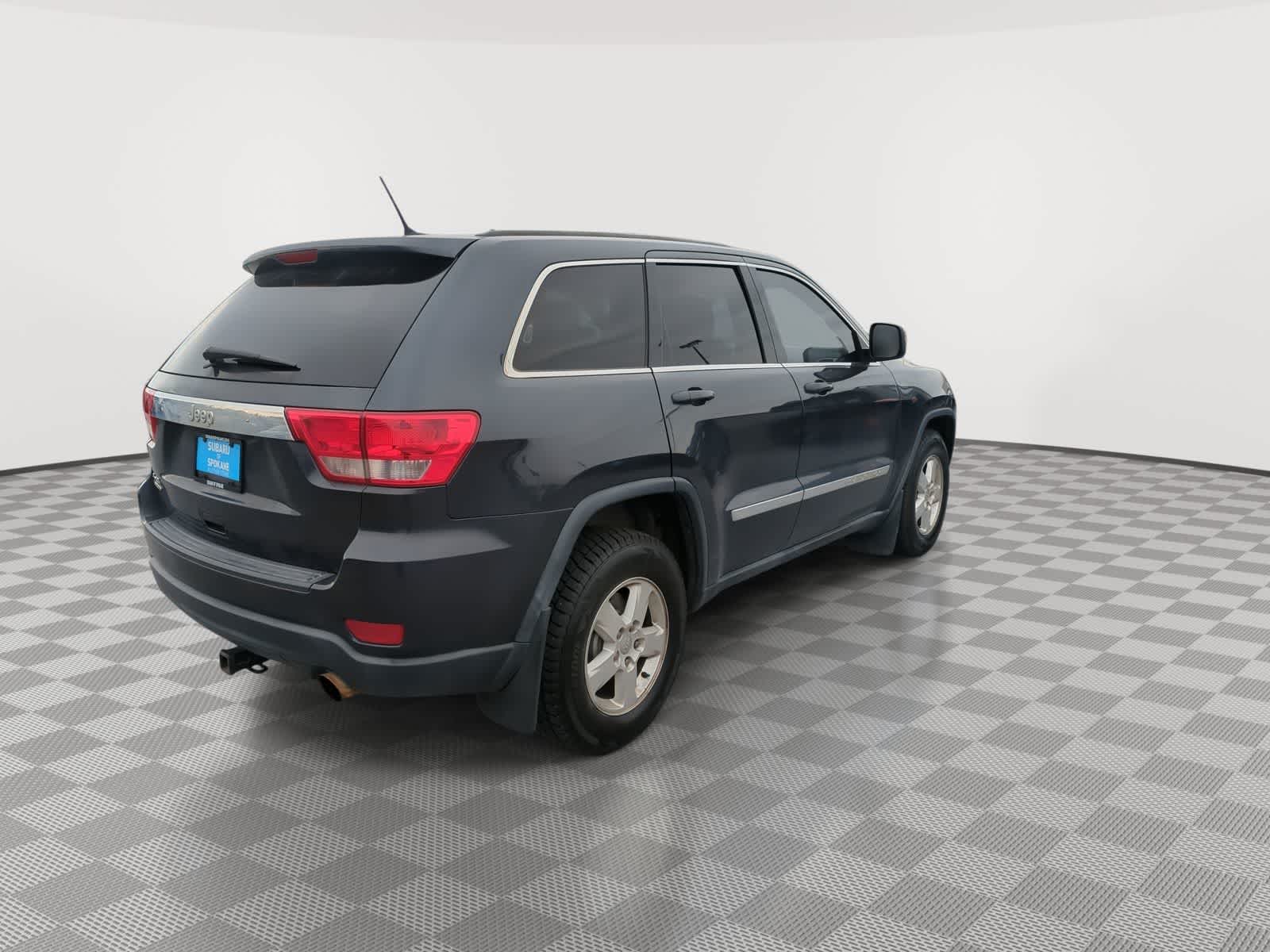 Thumbnail: 2012 Jeep Grand Cherokee - 8