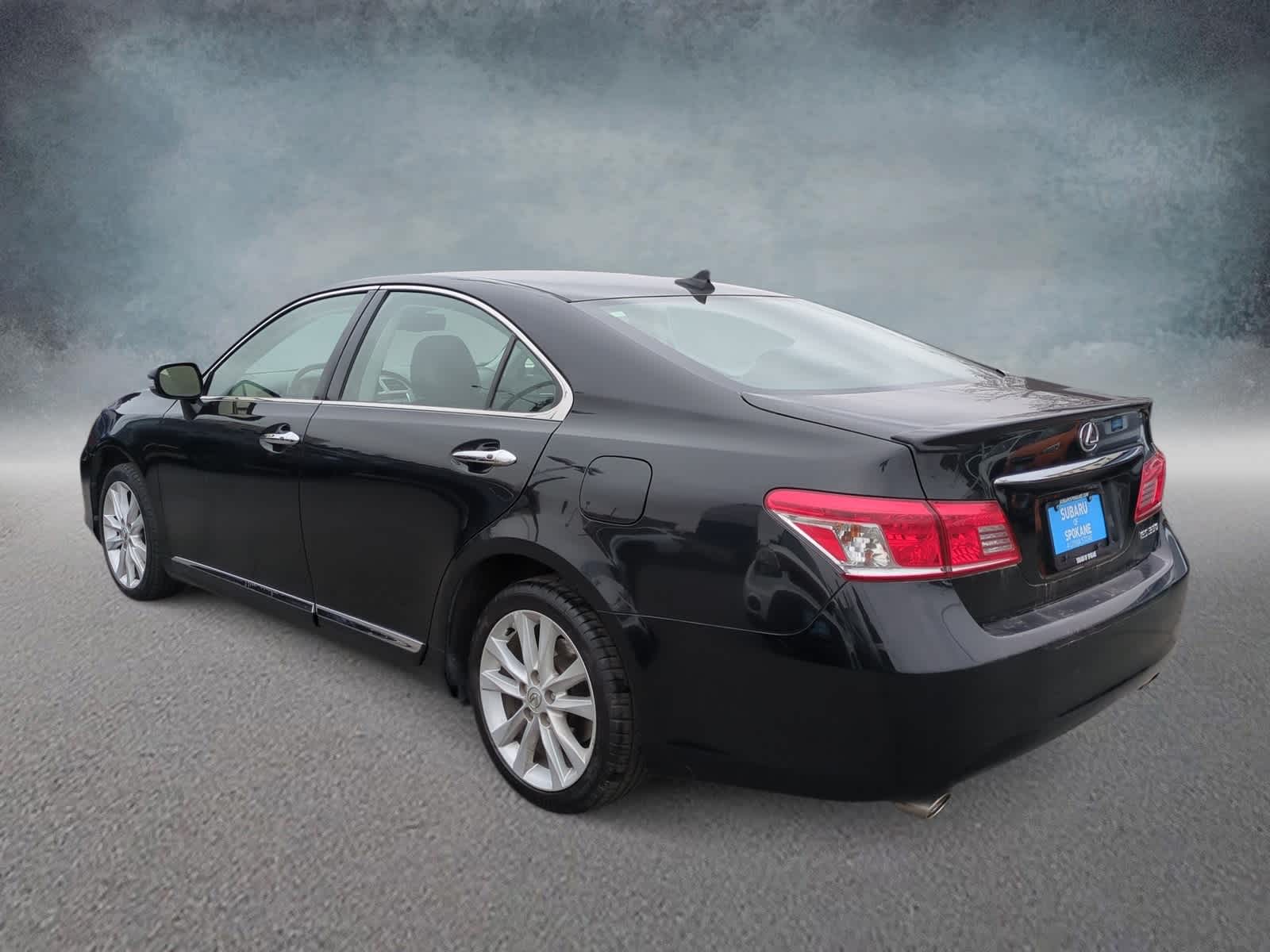Thumbnail: 2011 Lexus ES - 6