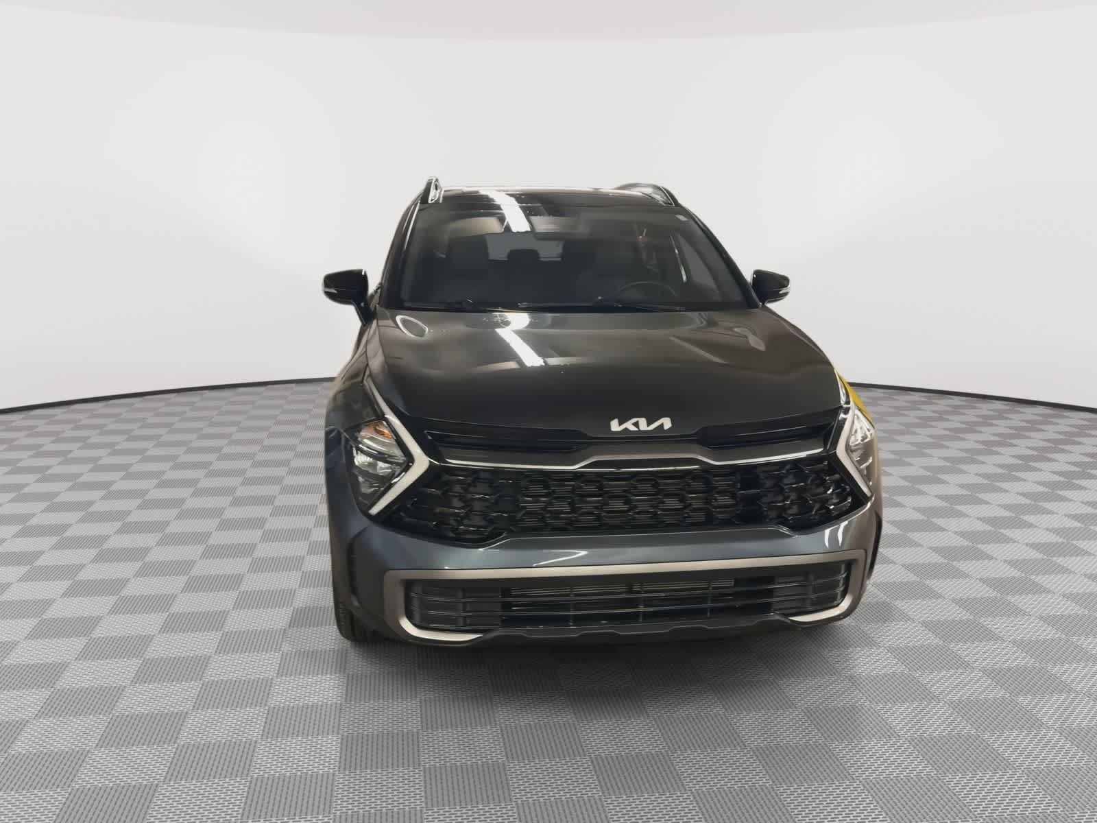 Thumbnail: 2023 Kia Sportage - 3