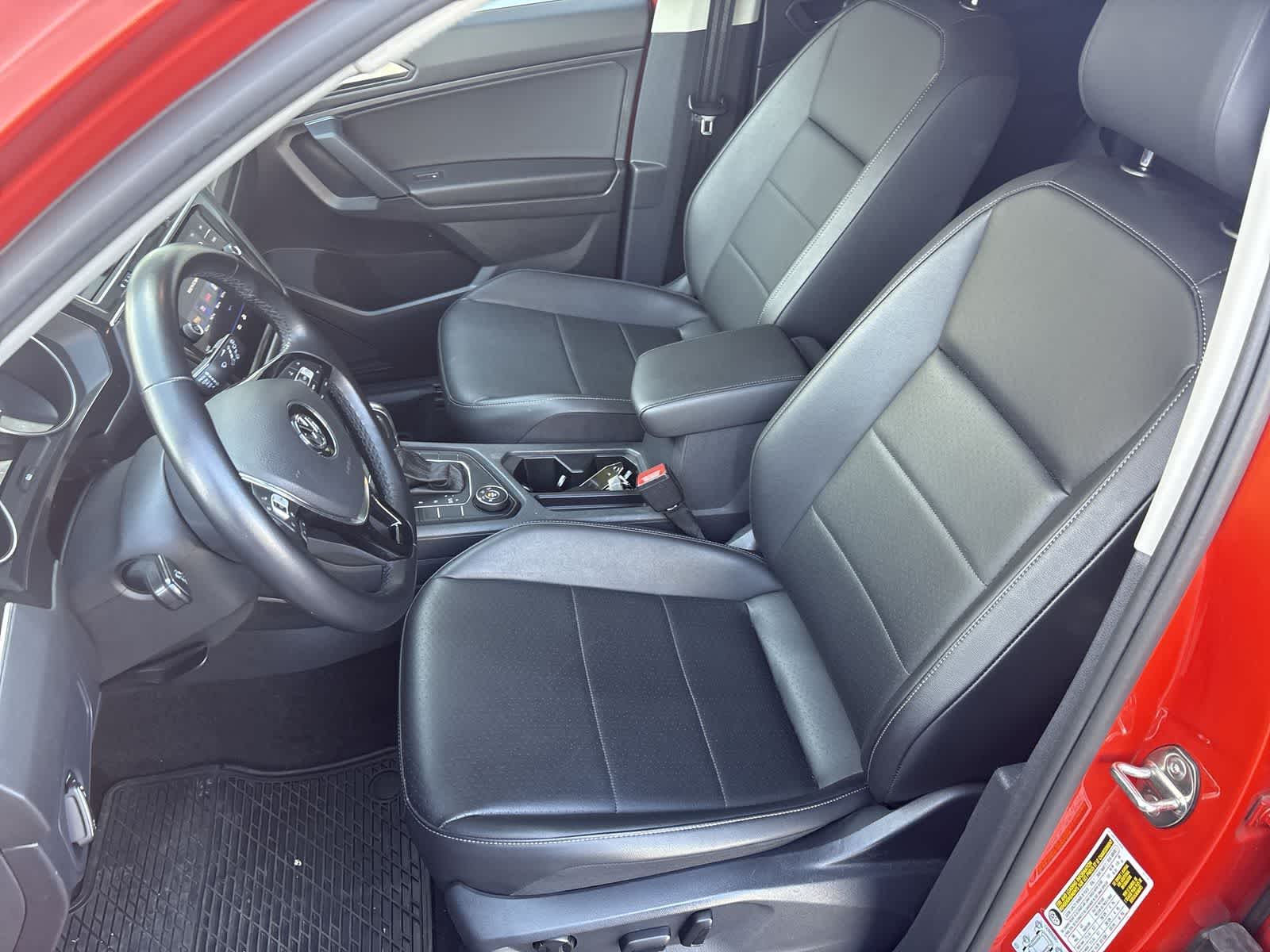 Thumbnail: 2019 Volkswagen Tiguan - 16