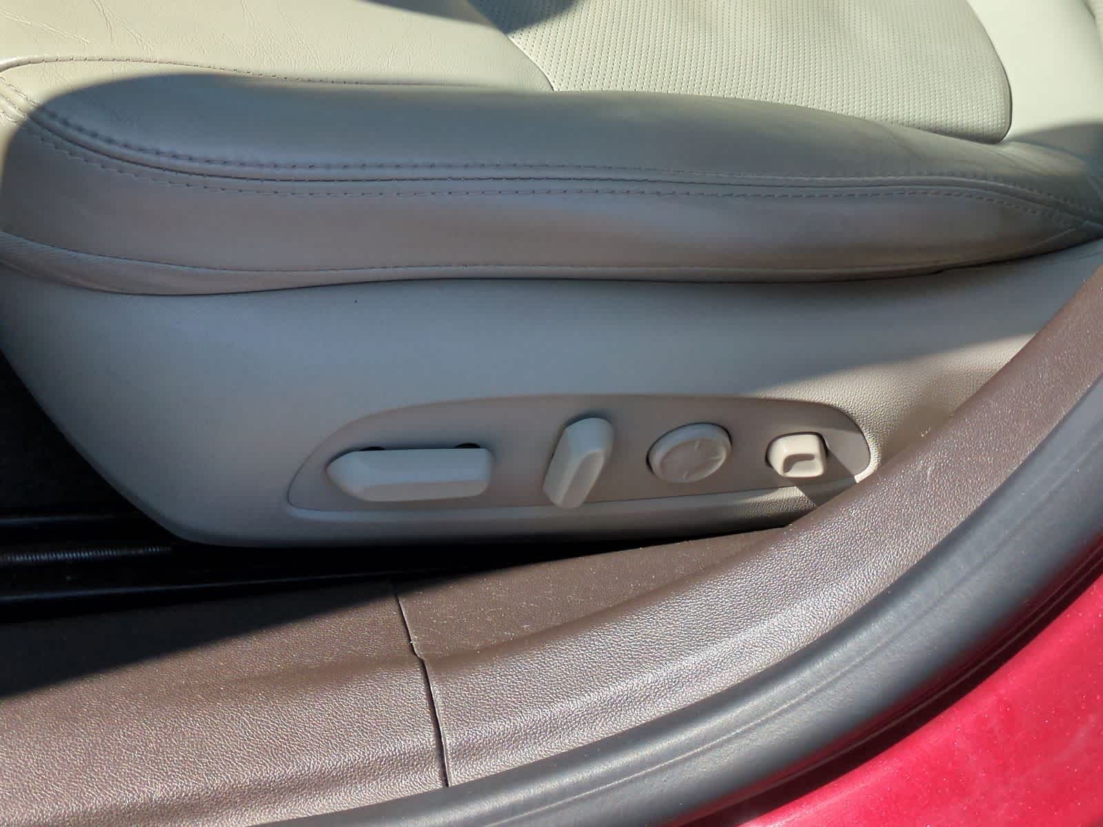 Thumbnail: 2017 Buick LaCrosse - 18
