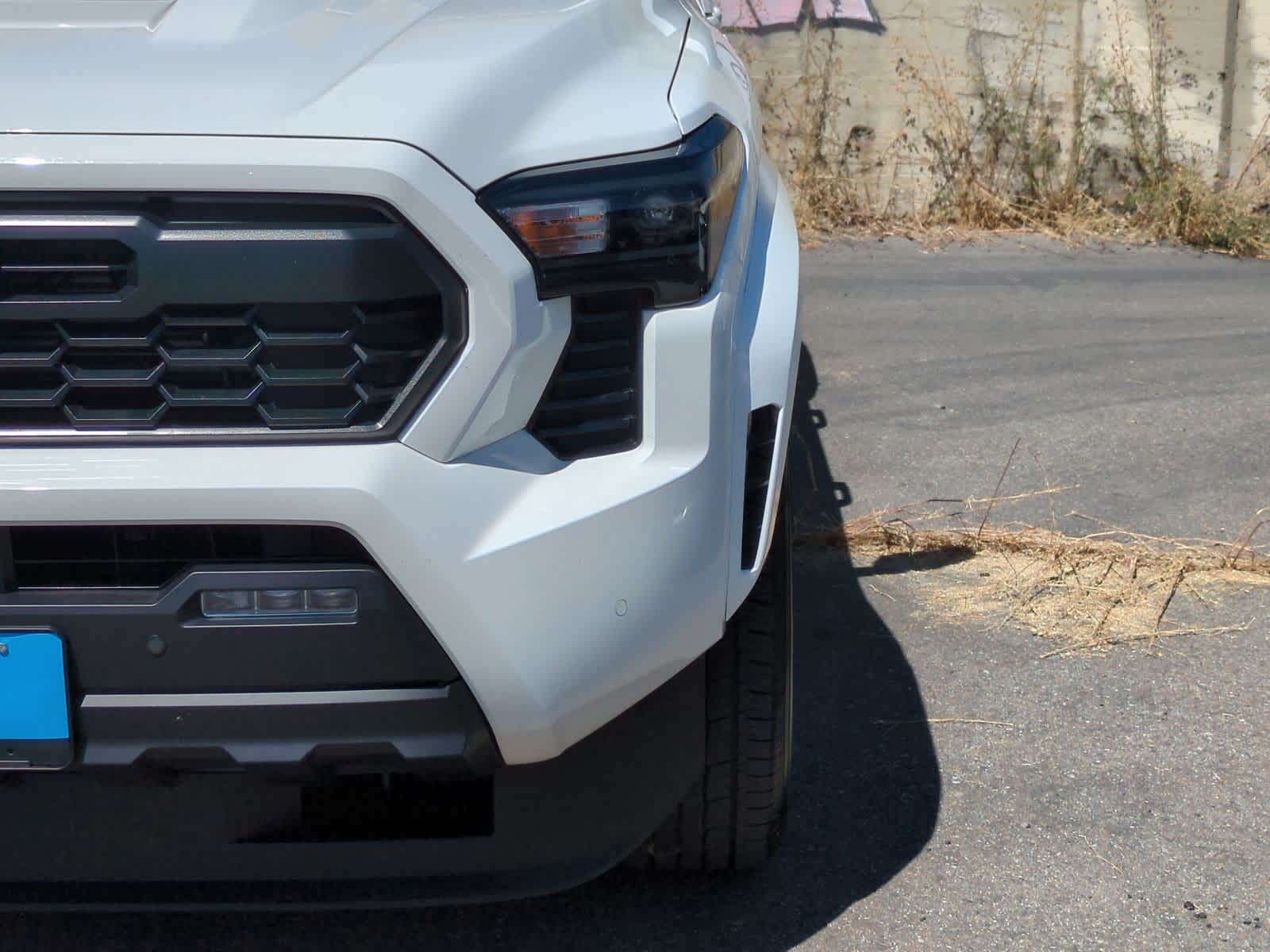Thumbnail: 2024 Toyota Tacoma - 11