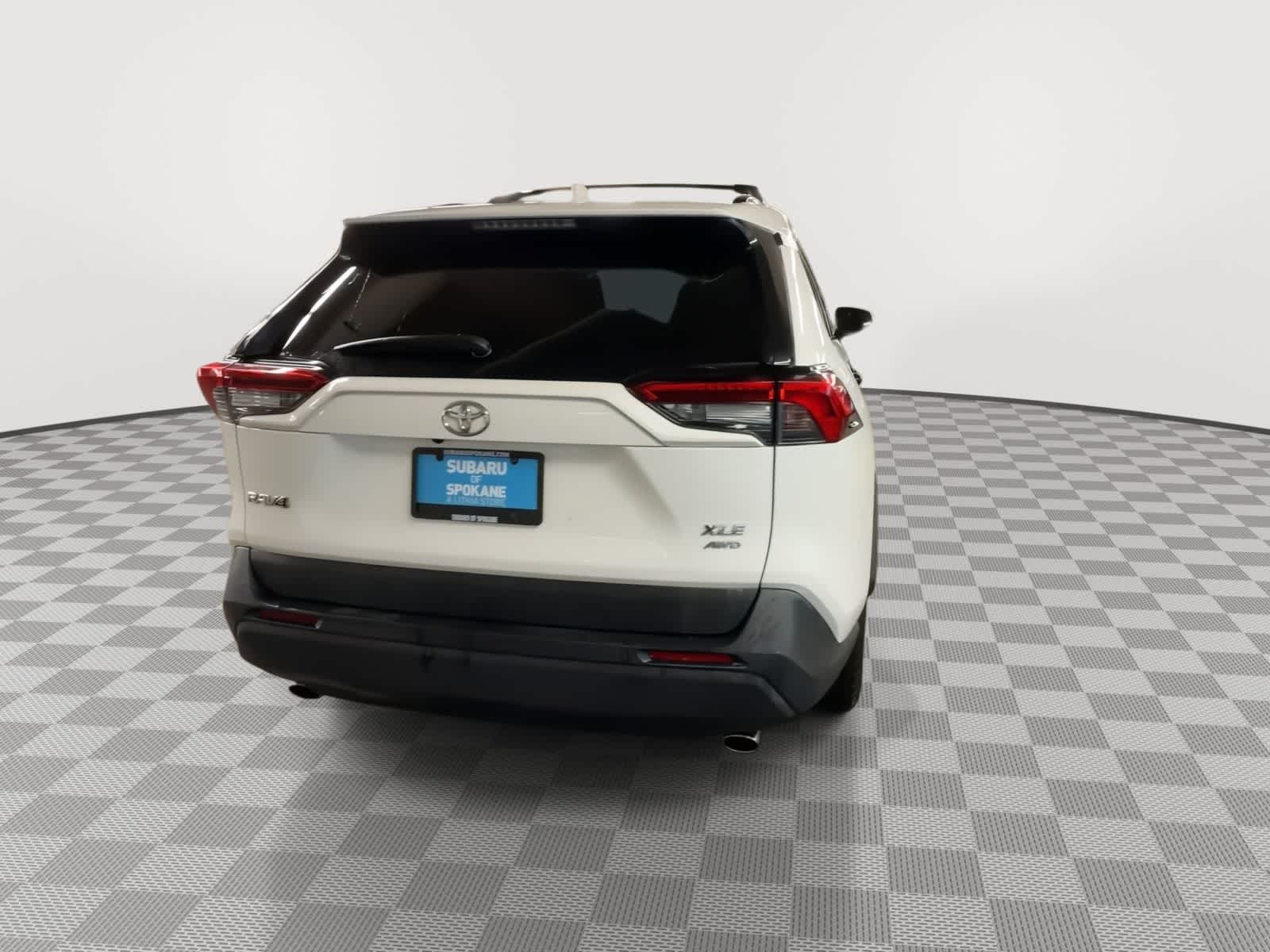 Thumbnail: 2019 Toyota RAV4 - 7