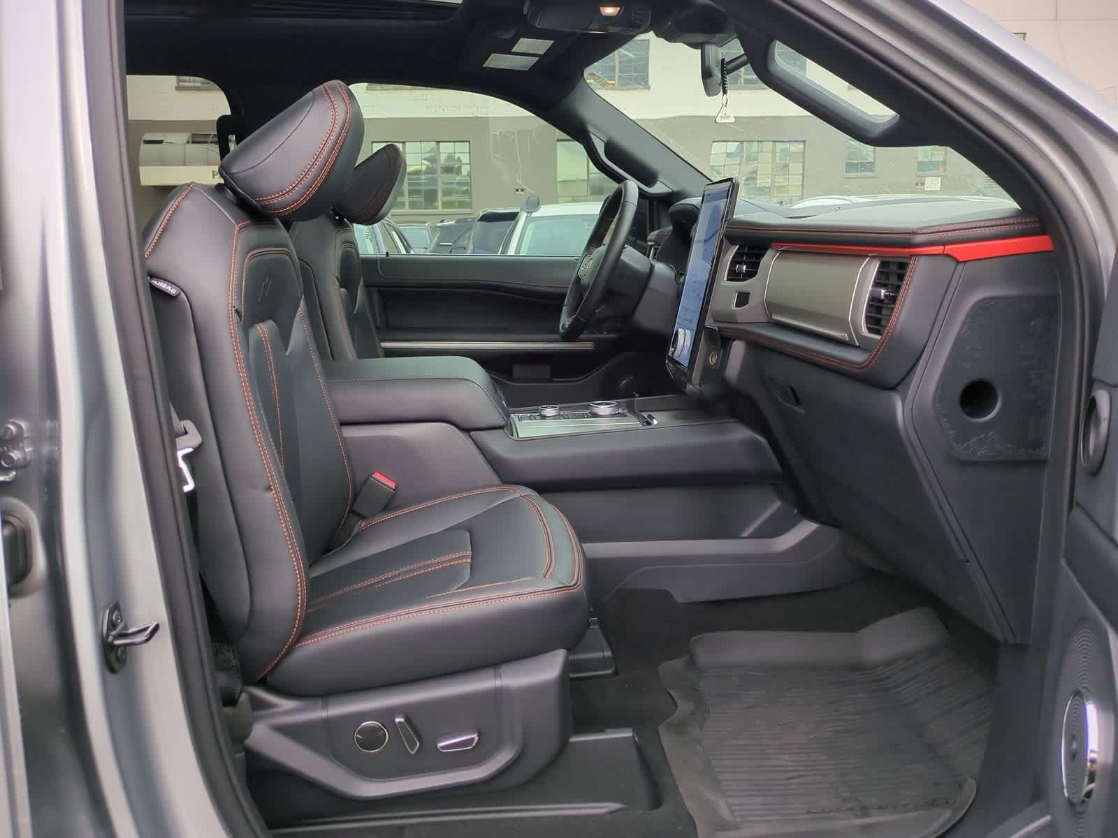 Thumbnail: 2024 Ford Expedition - 23