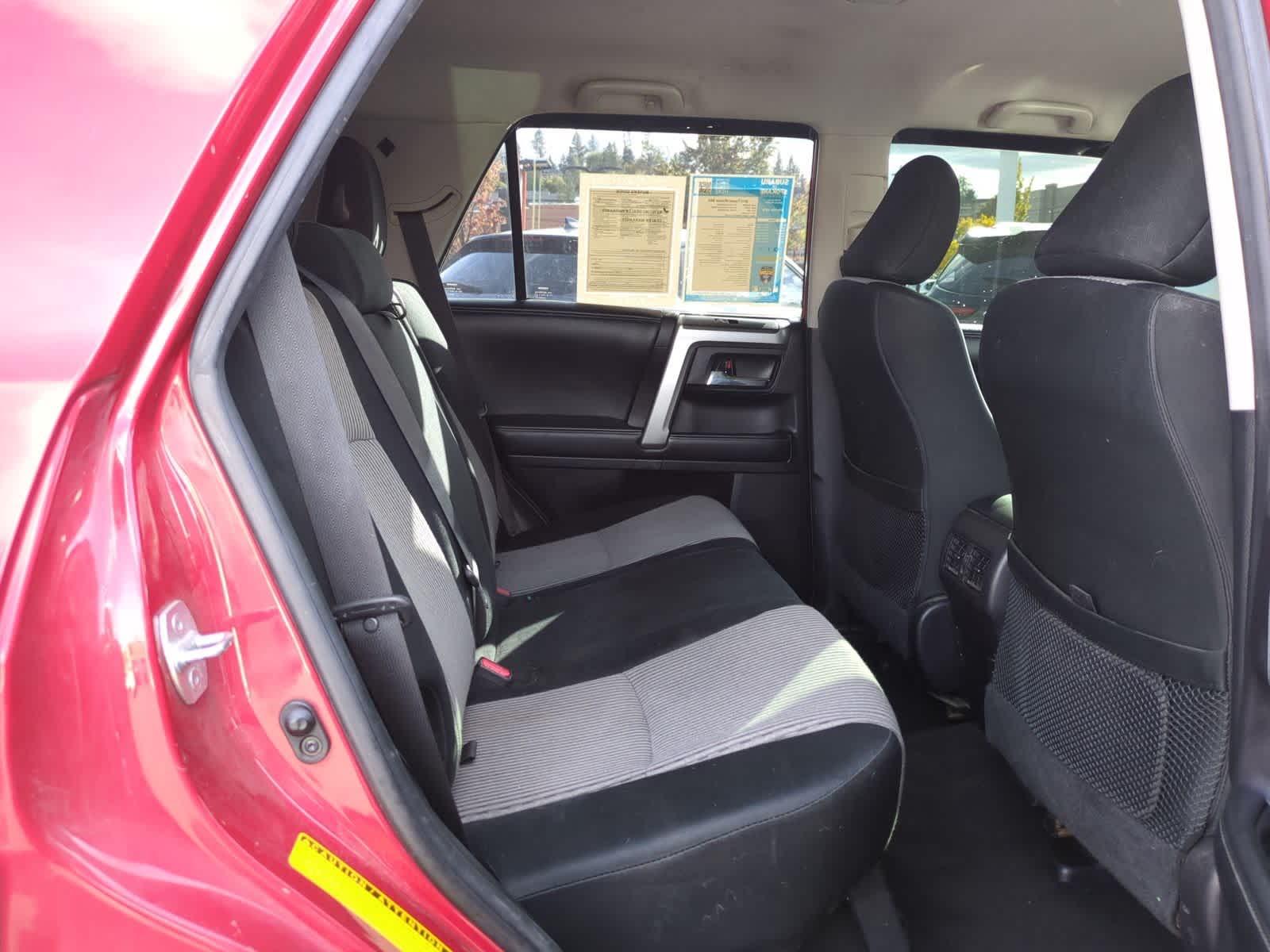 Thumbnail: 2015 Toyota 4Runner - 21