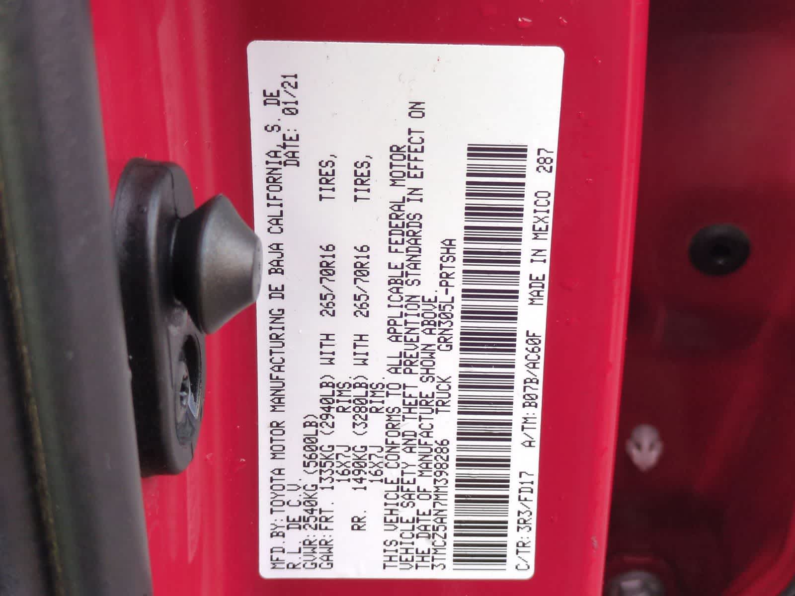 Thumbnail: 2021 Toyota Tacoma - 34