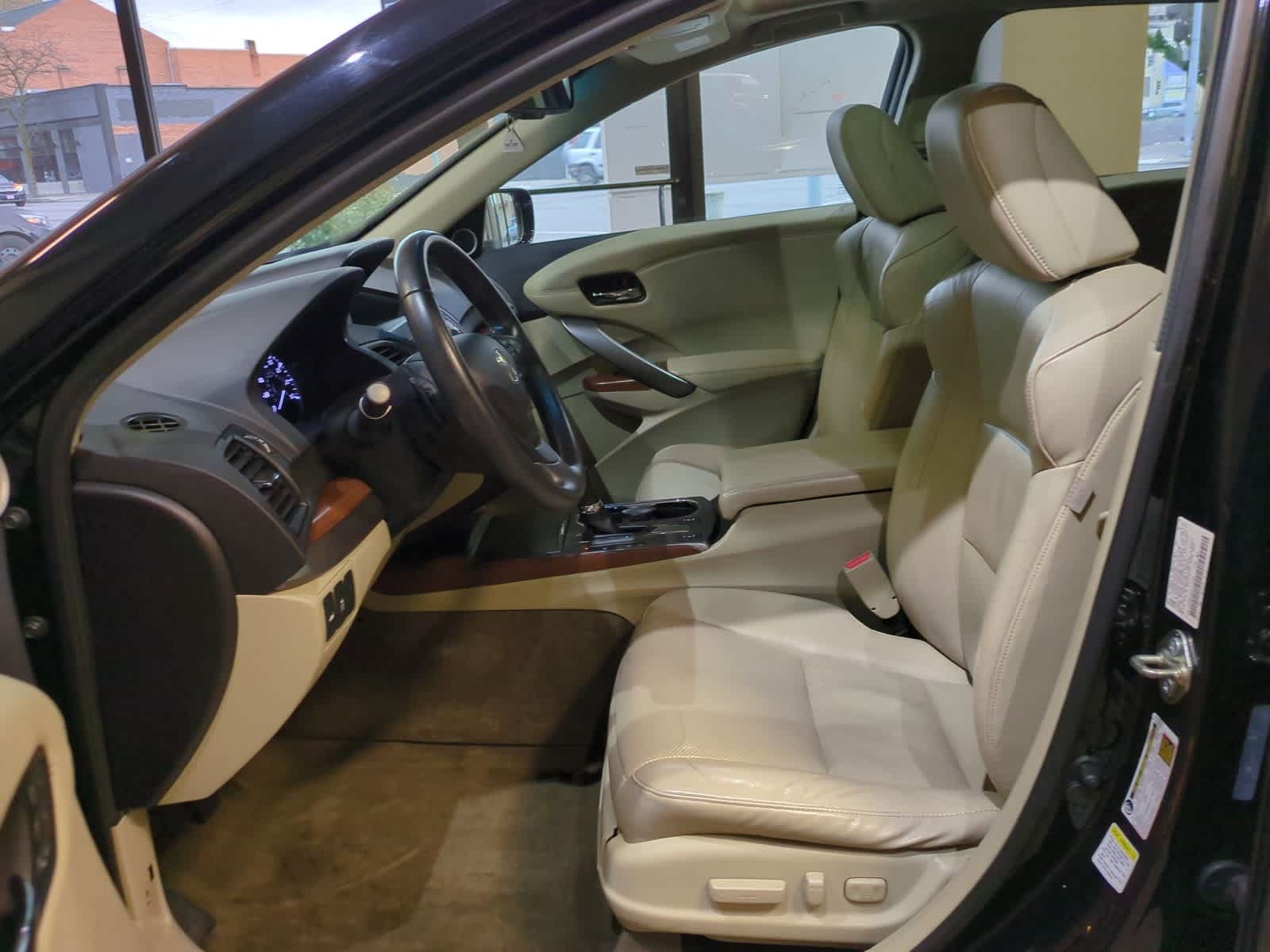 Thumbnail: 2015 Acura RDX - 17