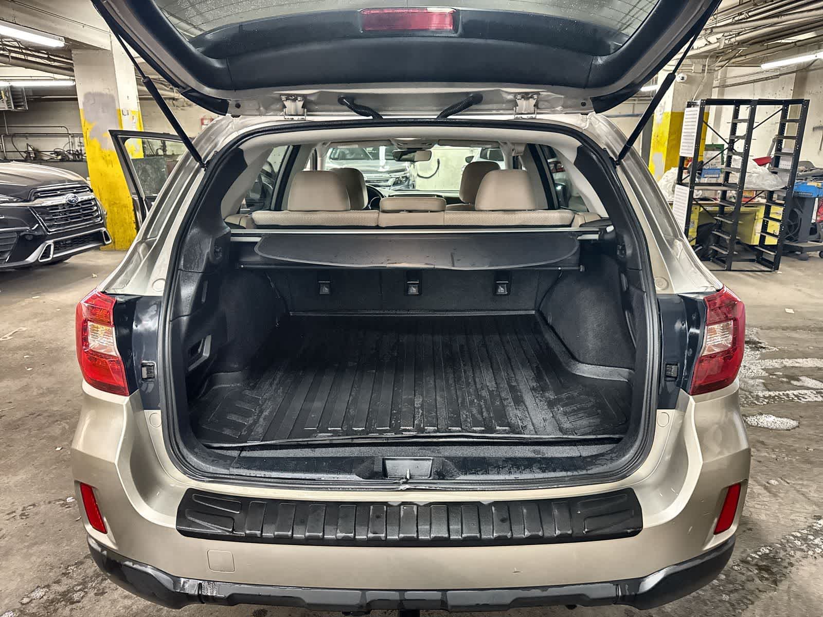 Thumbnail: 2017 Subaru Outback - 31