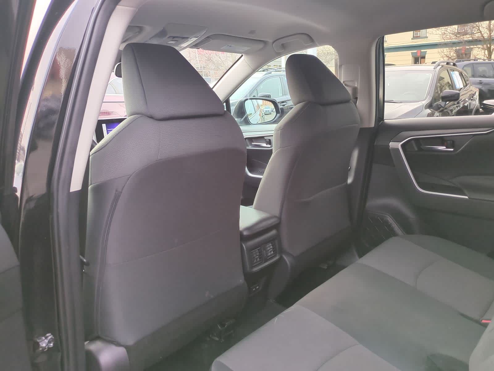 Thumbnail: 2024 Toyota RAV4 - 19