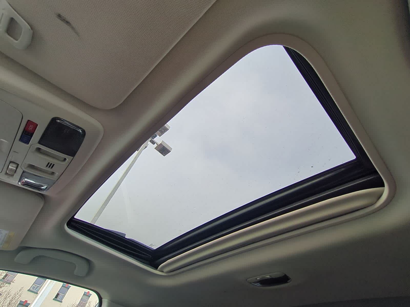 Thumbnail: 2018 Subaru Outback - 19