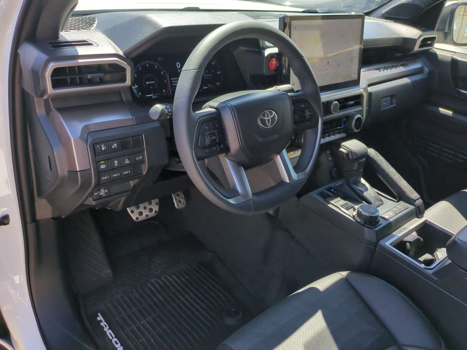 Thumbnail: 2024 Toyota Tacoma - 10