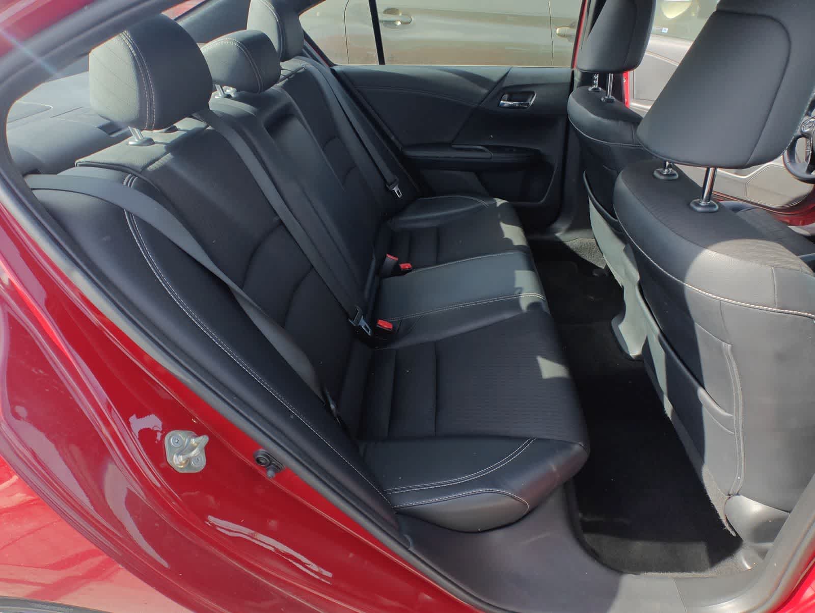 Thumbnail: 2017 Honda Accord - 21