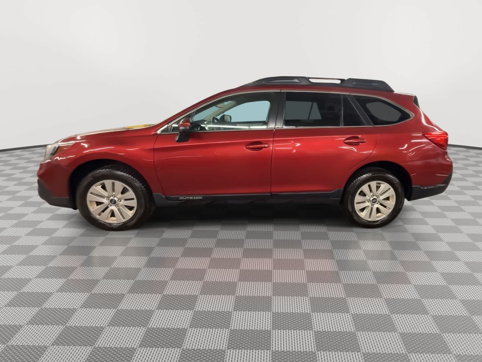 Thumbnail: 2018 Subaru Outback - 5
