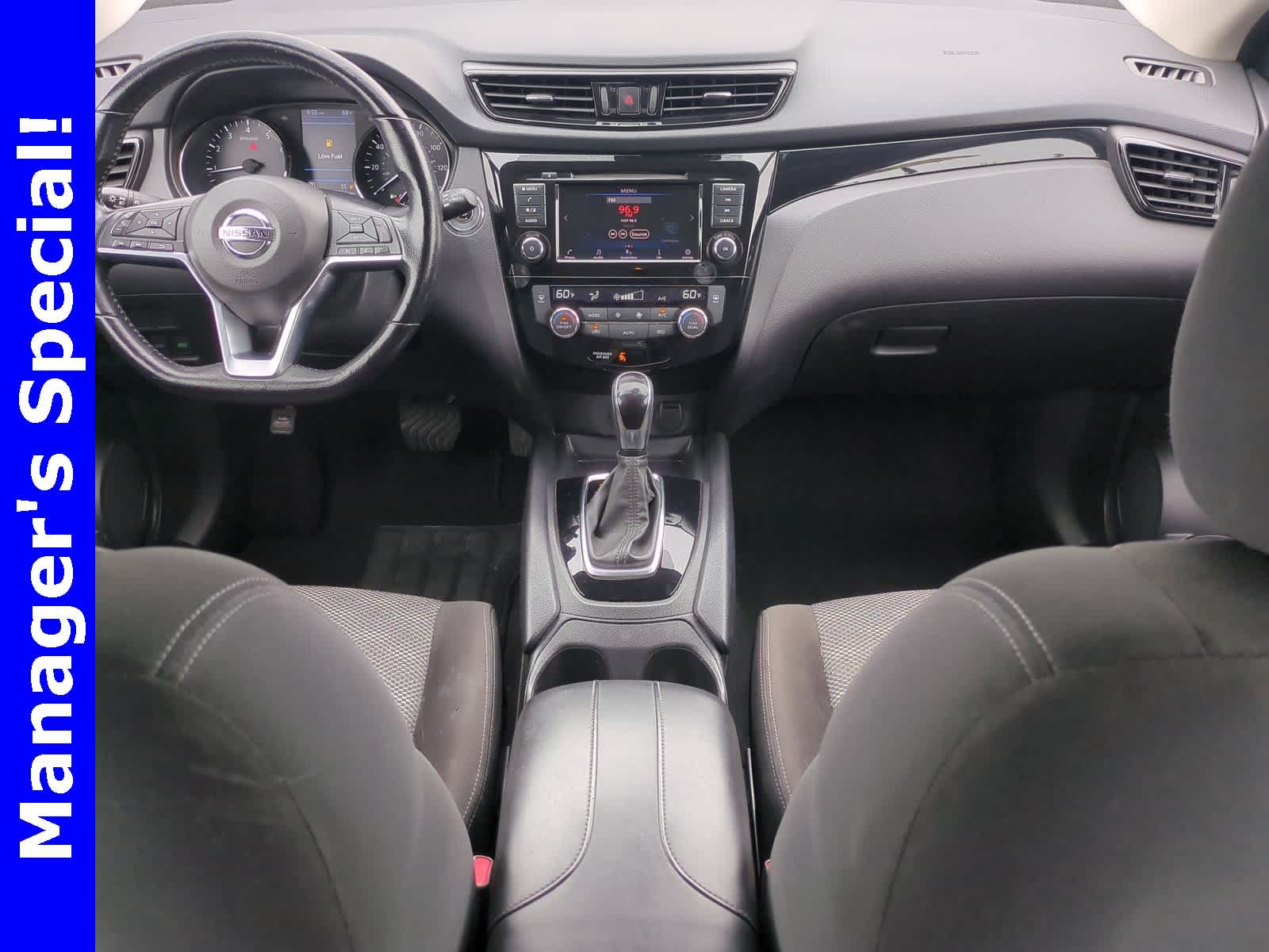 Thumbnail: 2022 Nissan Rogue Sport - 16