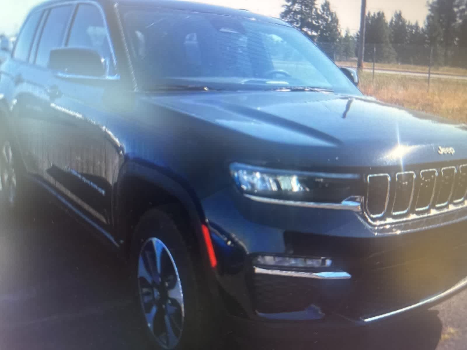 Thumbnail: 2024 Jeep Grand Cherokee - 4