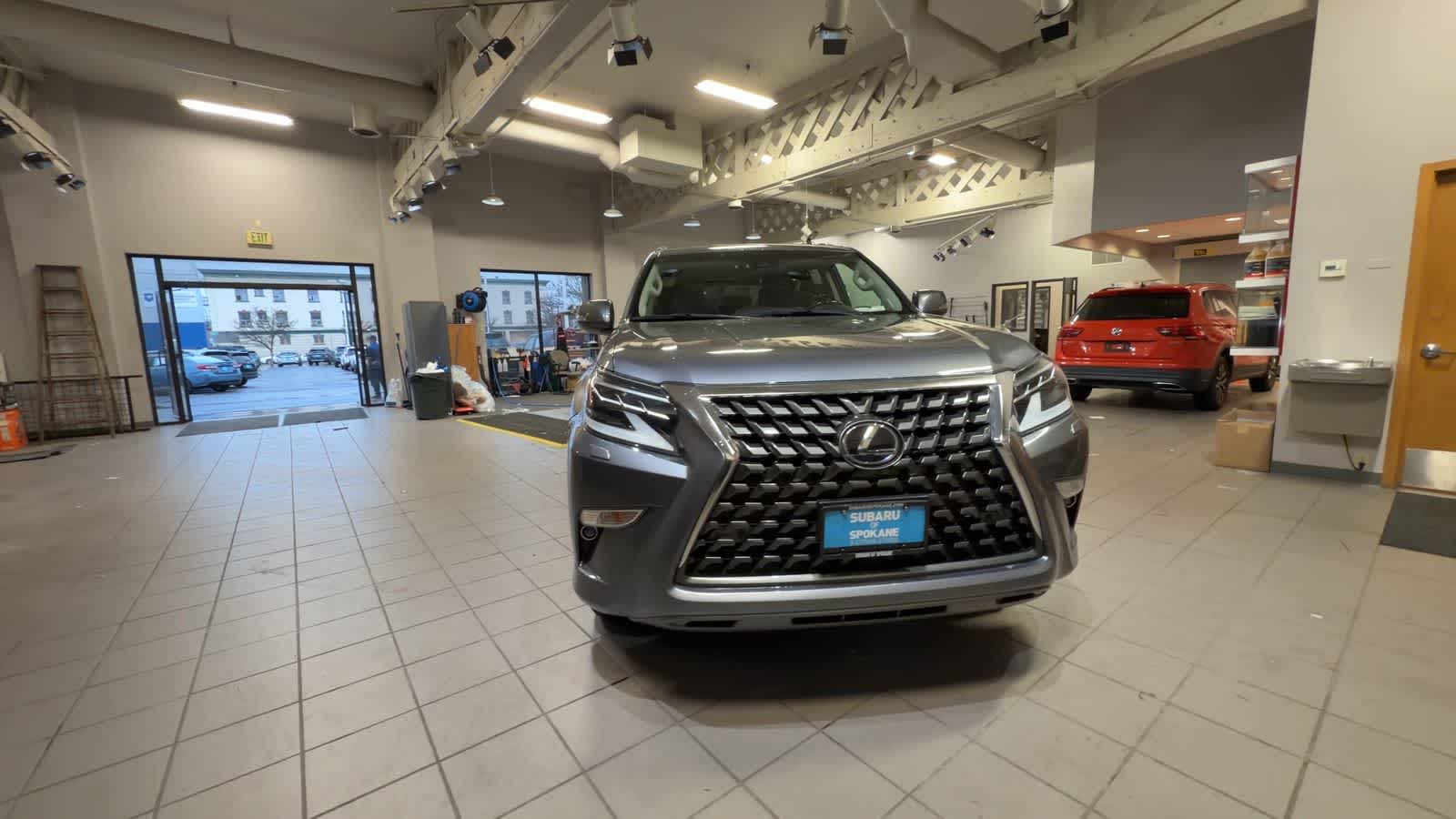 Thumbnail: 2020 Lexus GX - 3