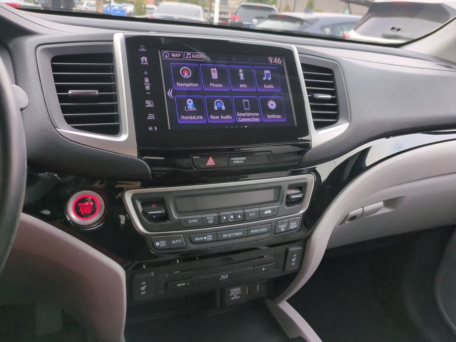 Thumbnail: 2018 Honda Pilot - 29