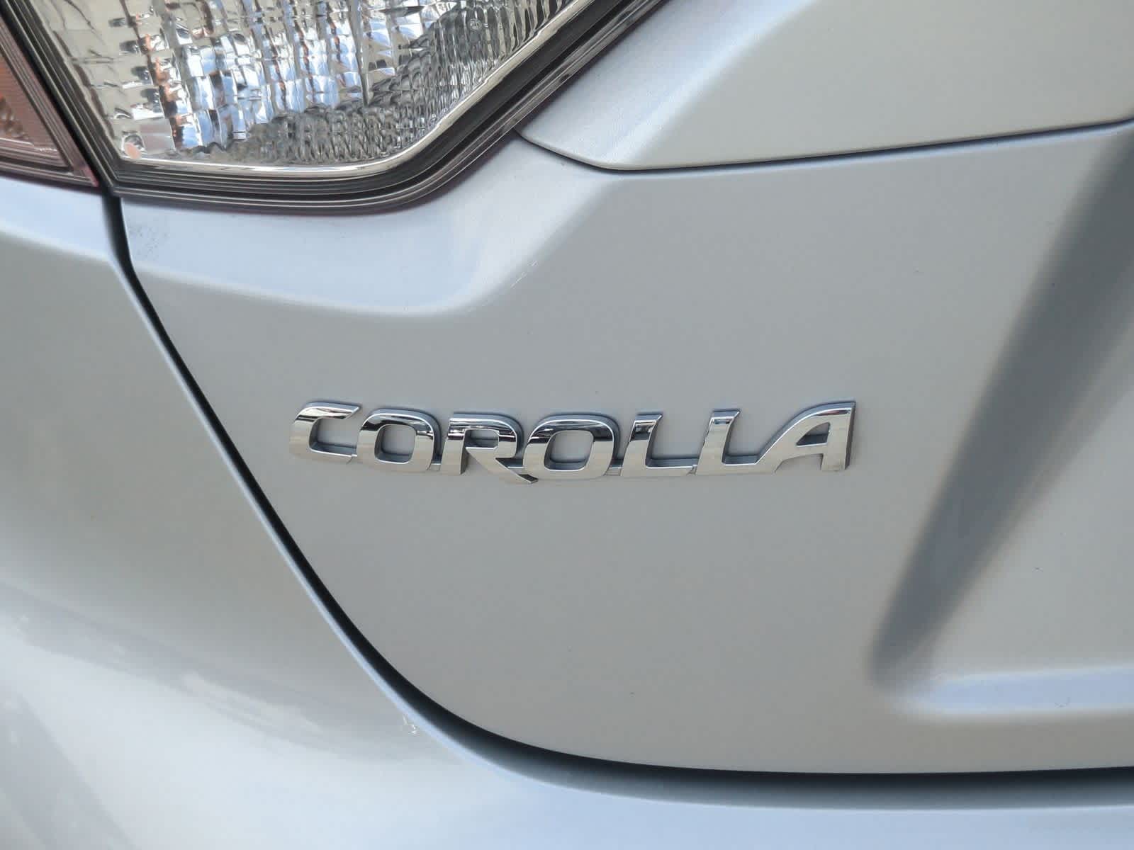 Thumbnail: 2023 Toyota Corolla - 13