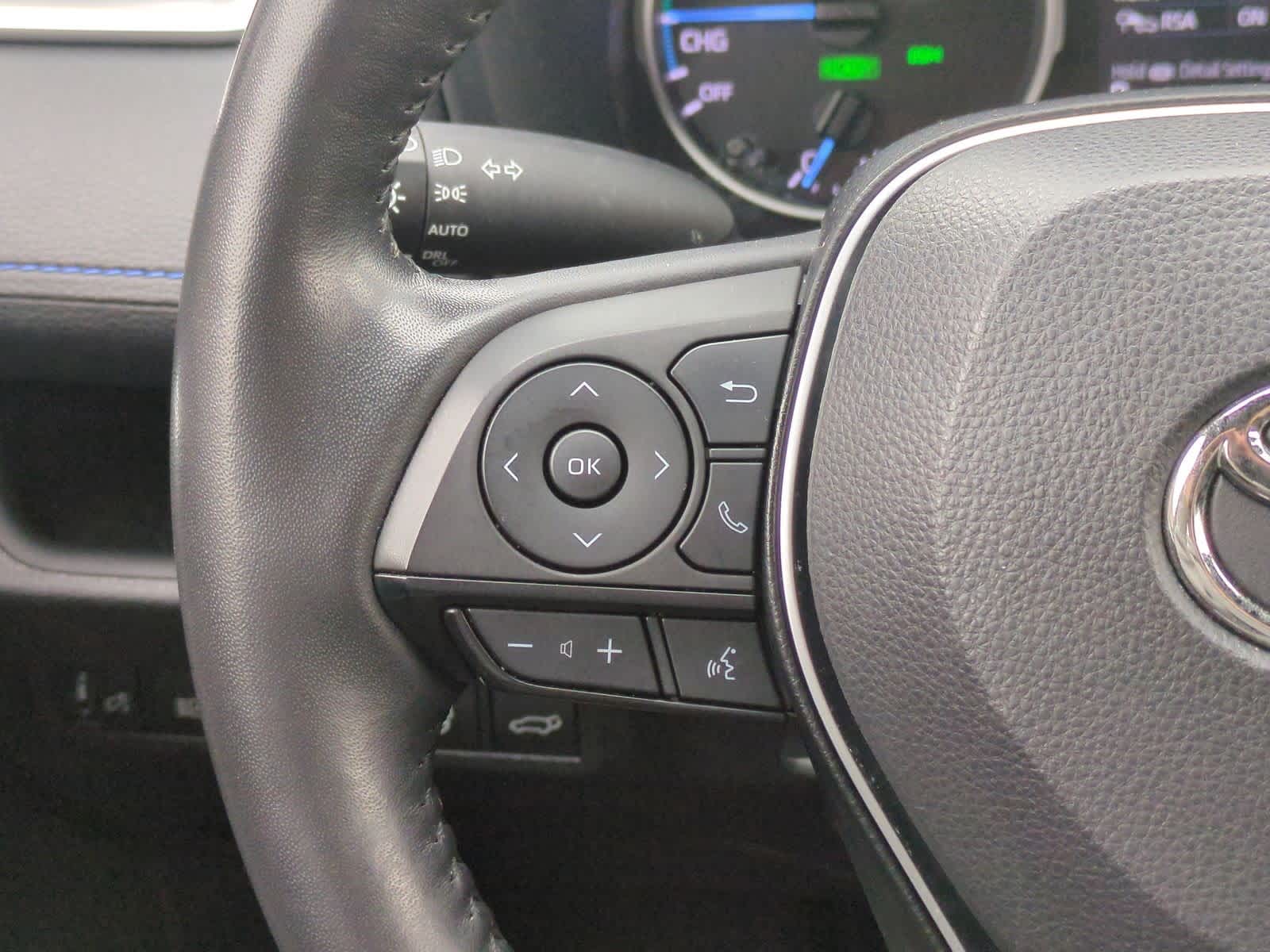 Thumbnail: 2022 Toyota RAV4 - 25