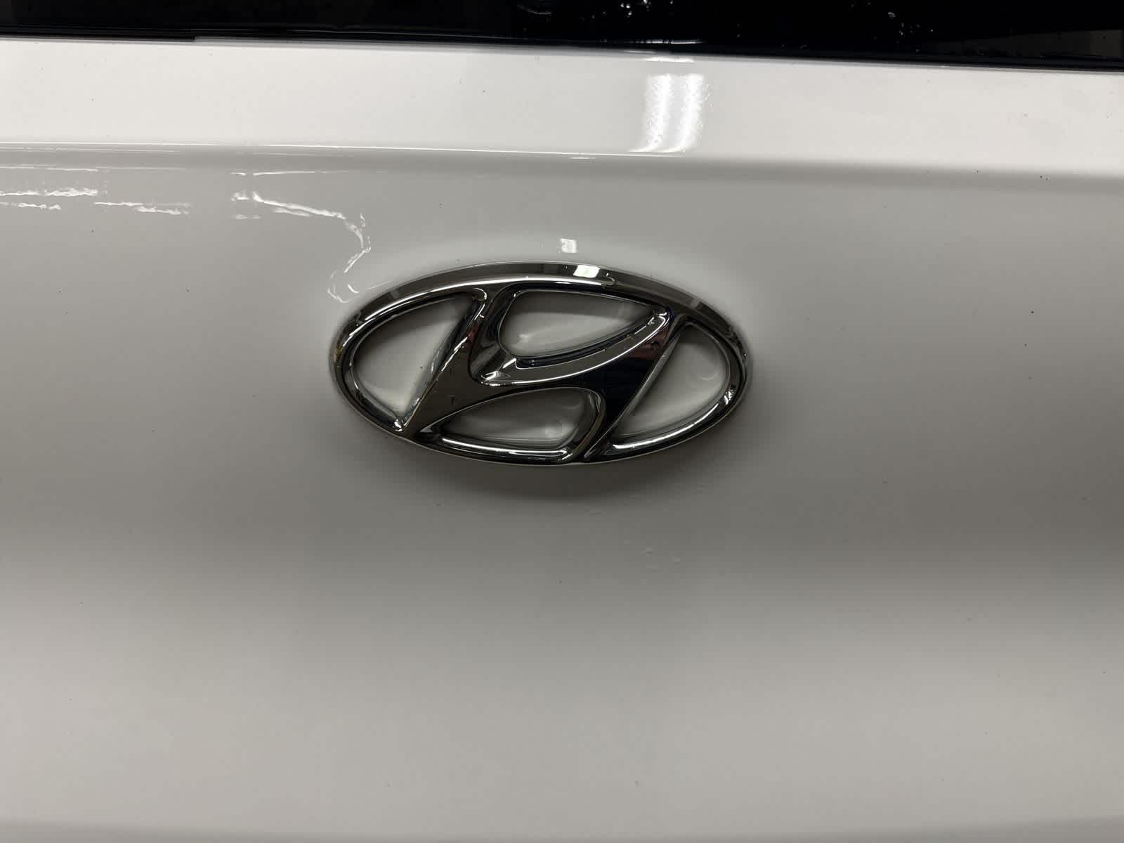 Thumbnail: 2020 Hyundai Tucson - 11