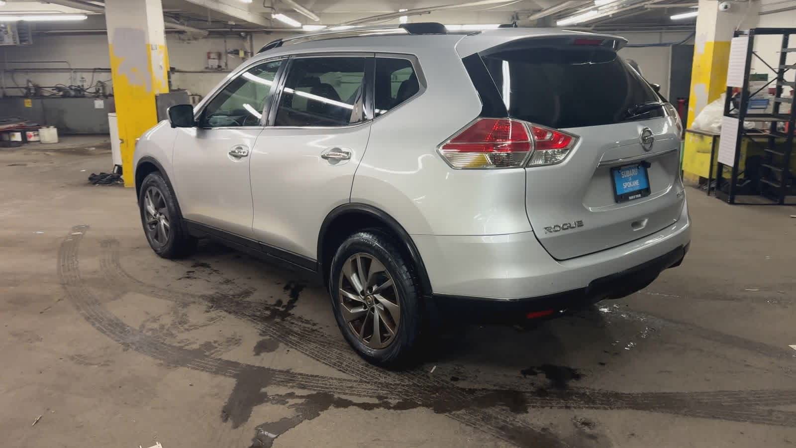 Thumbnail: 2016 Nissan Rogue - 8
