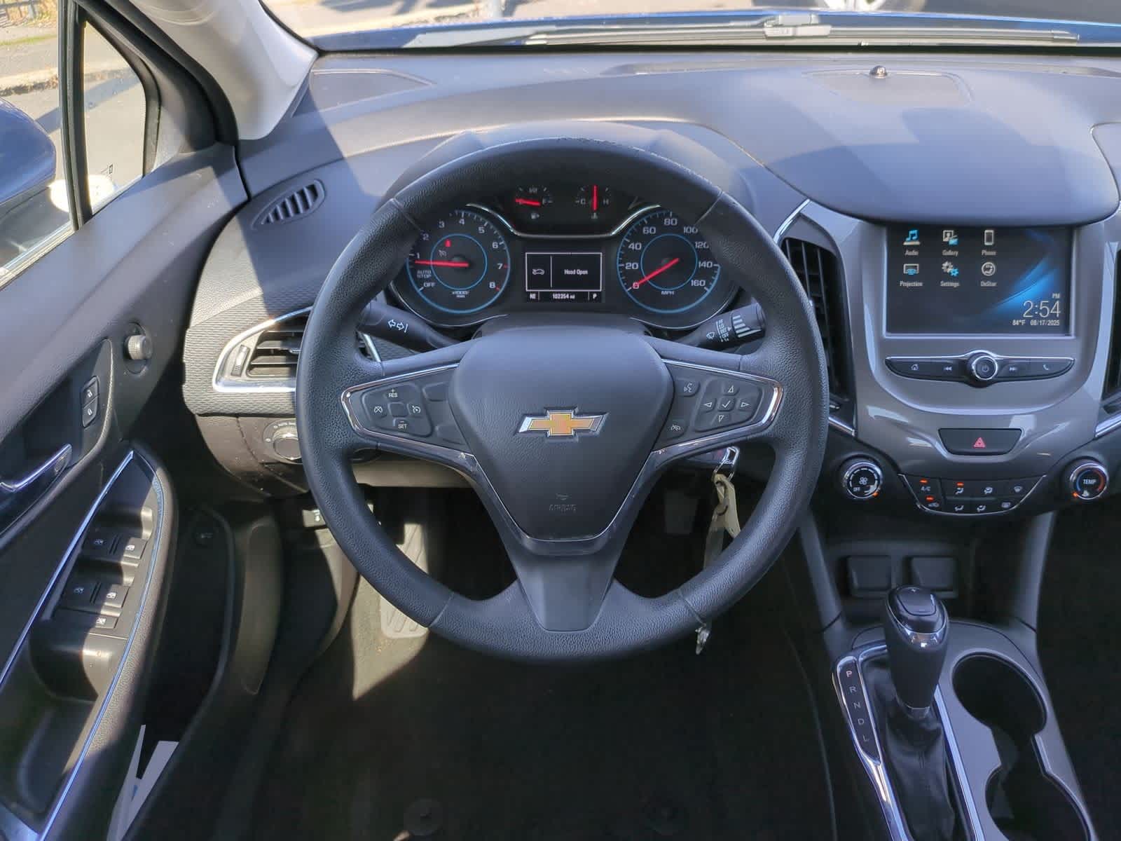 Thumbnail: 2018 Chevrolet Cruze - 23