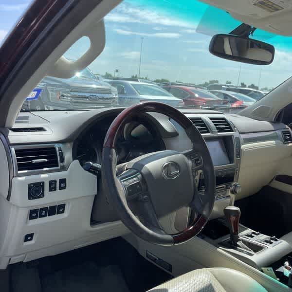 Thumbnail: 2012 Lexus GX - 12