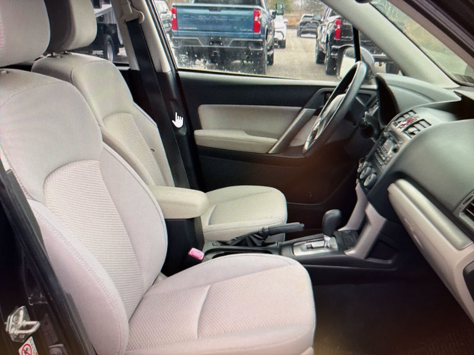 Thumbnail: 2014 Subaru Forester - 10