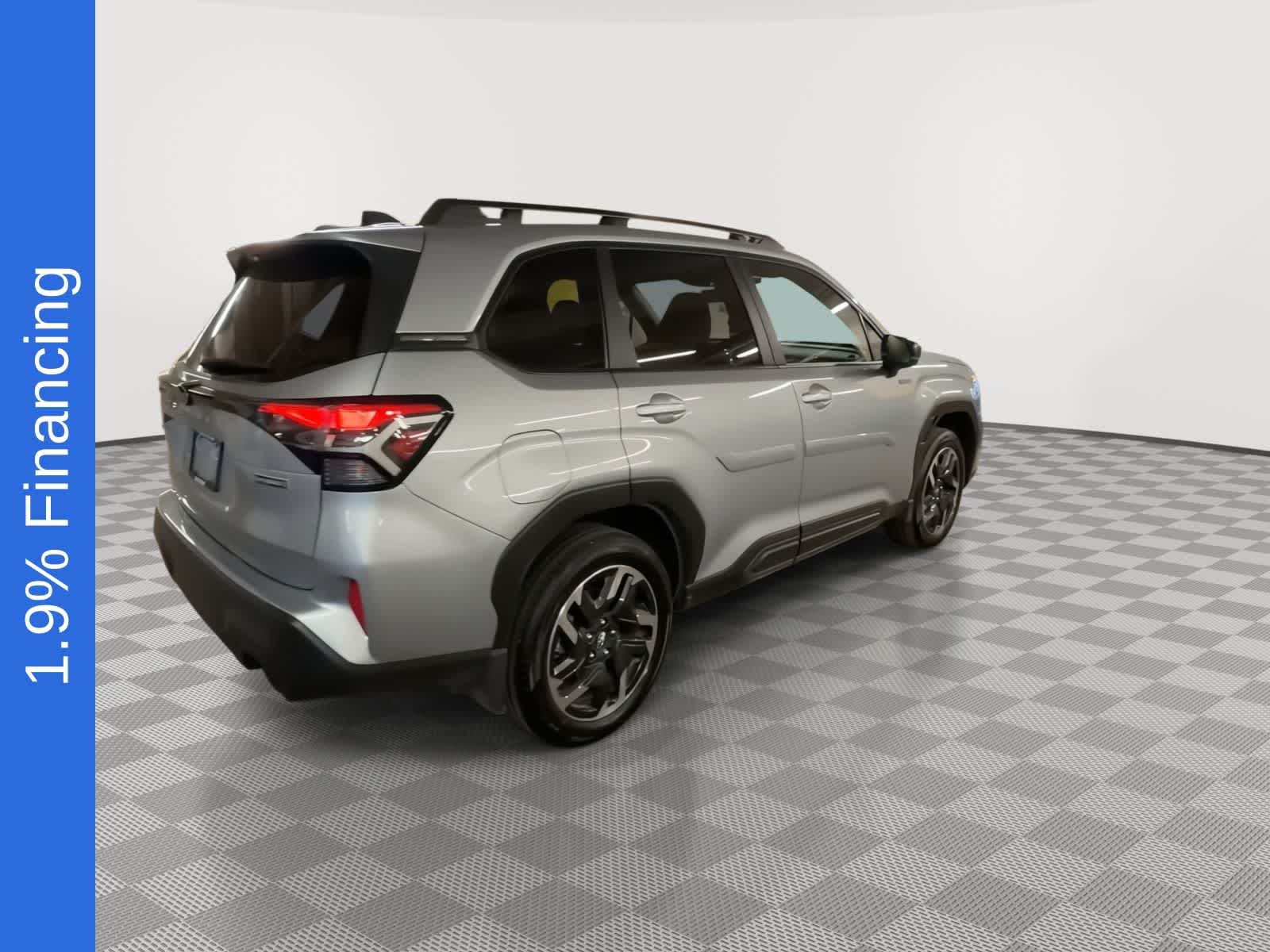 Thumbnail: 2025 Subaru Forester - 9